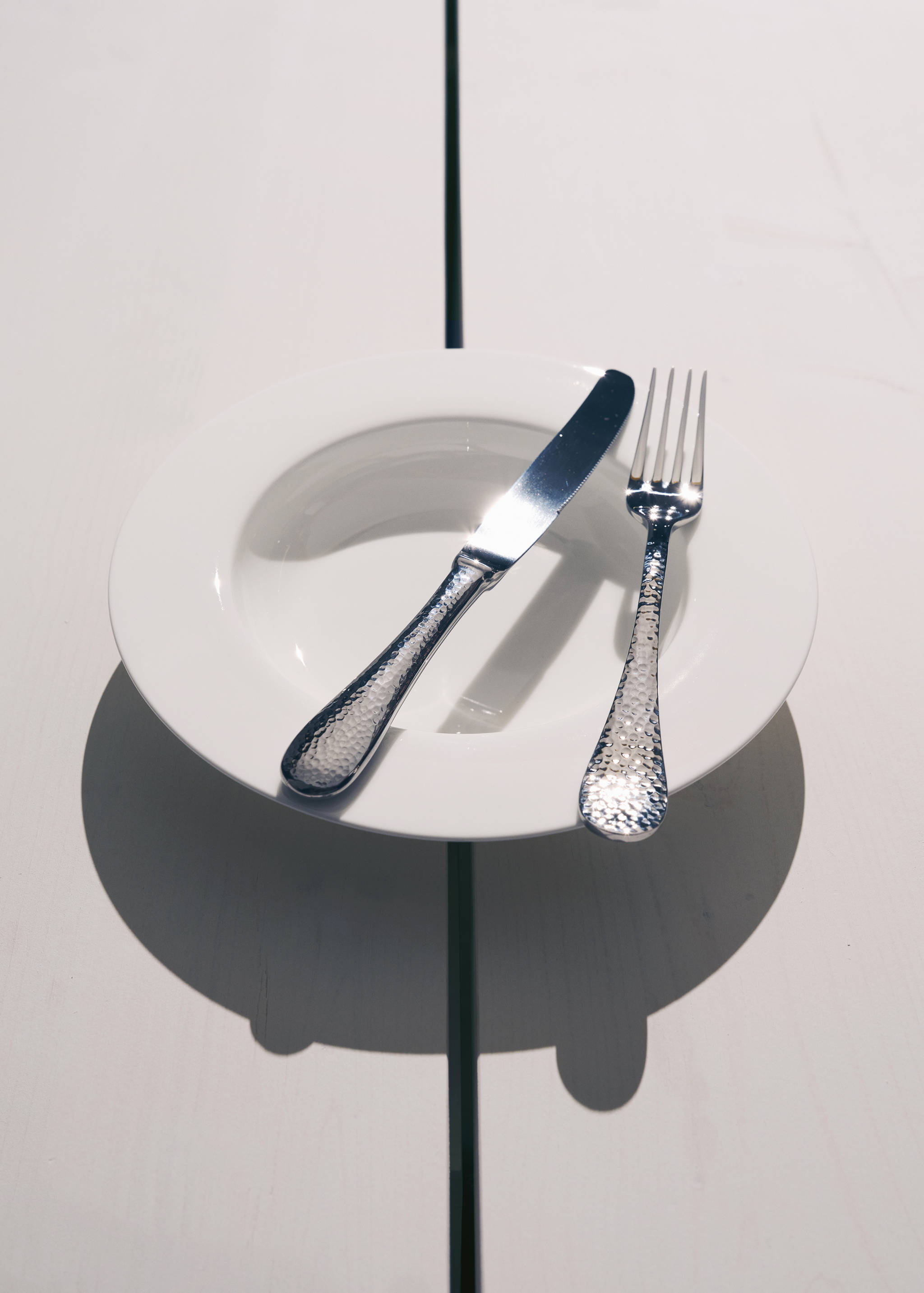 Three-piece hammered stainless steel cutlery set - Details of the article 5