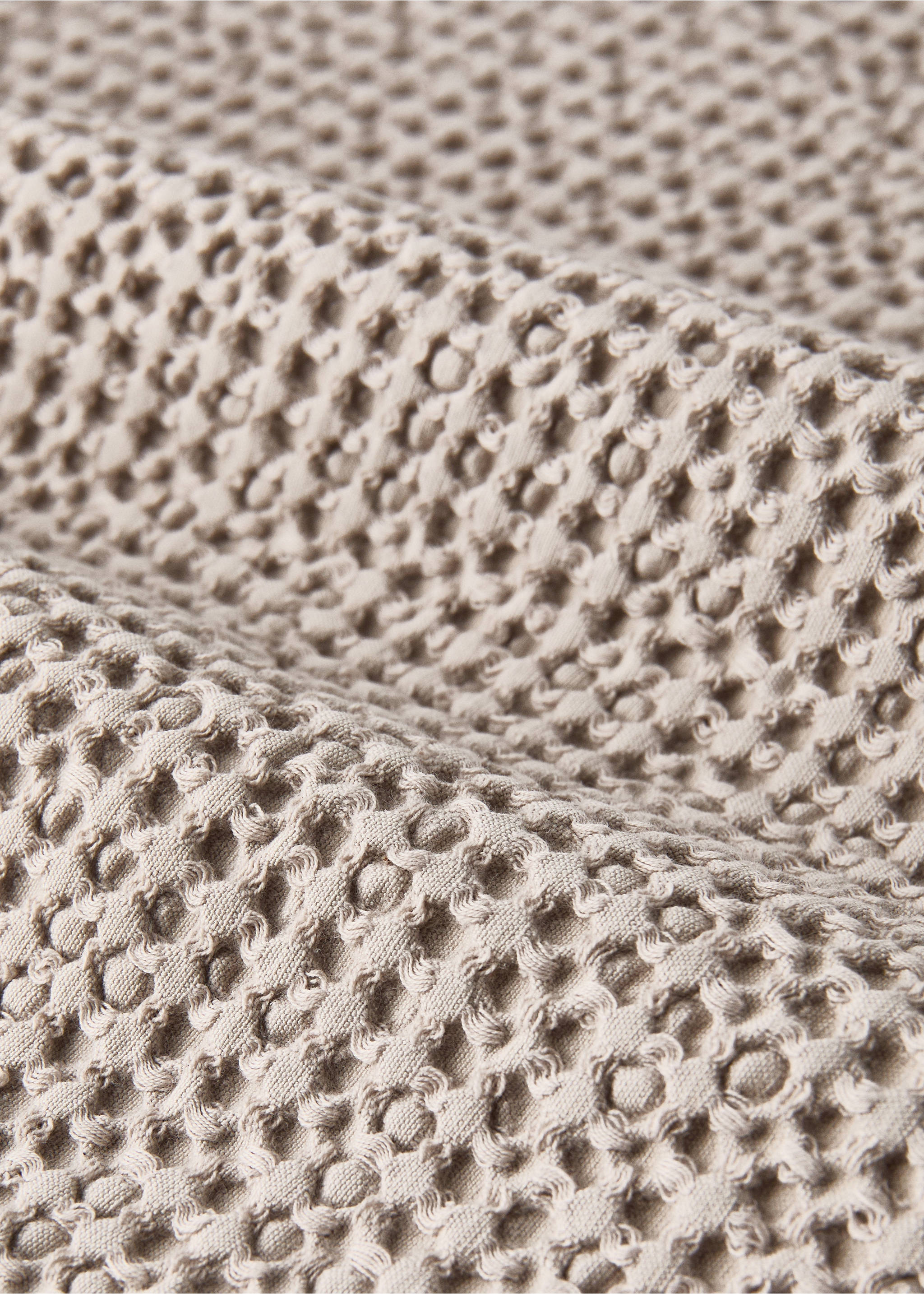Cot bedspread cotton garment-dyed waffle blanket 90/105 cm - Details of the article 2, Medium Brown. Ref: 37161552-00.