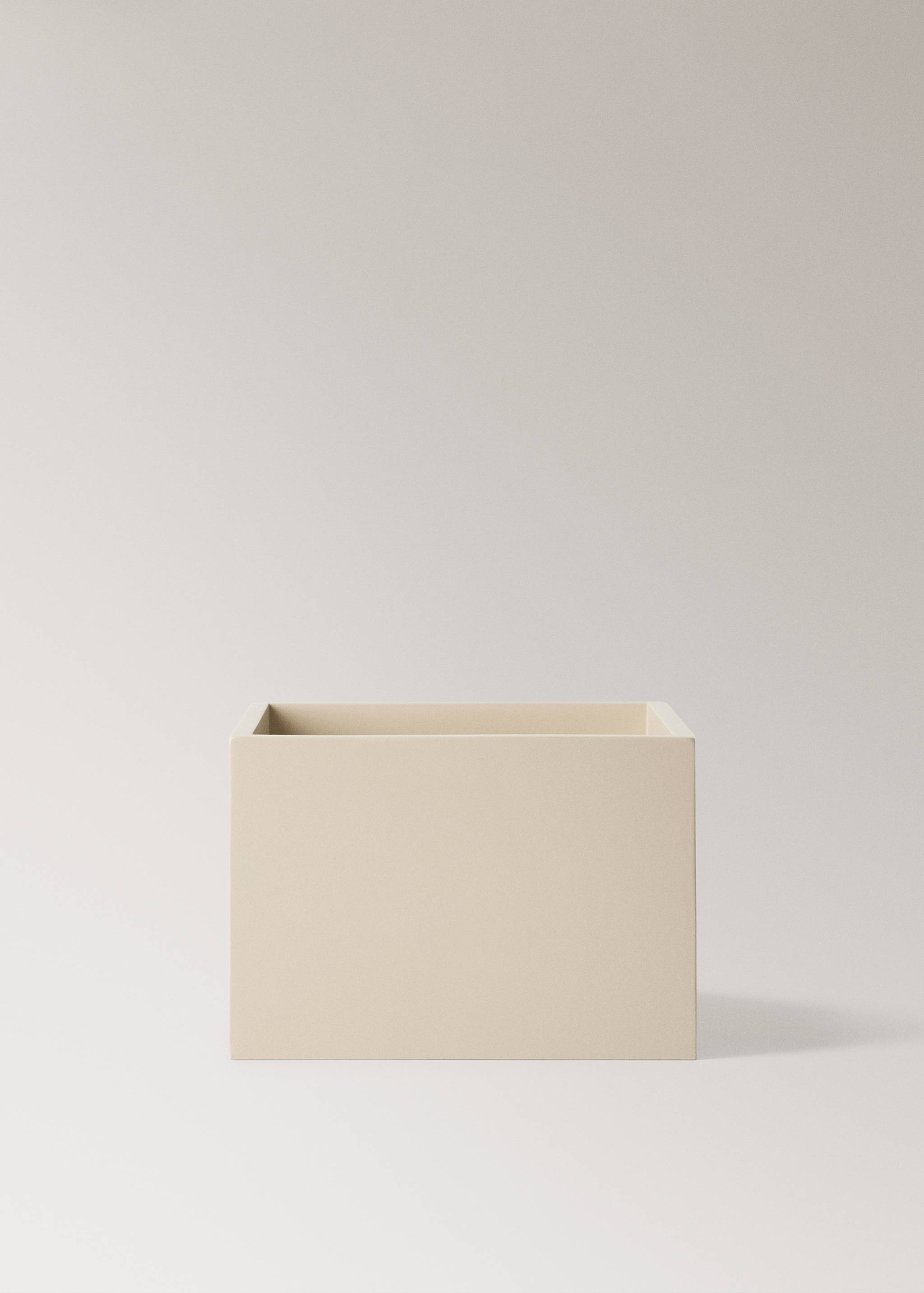 Caja infantil color pequeña - Artículo sin modelo