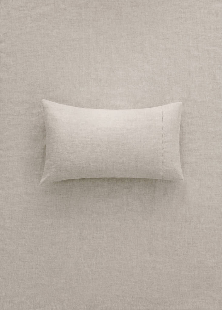 Washed linen pillowcase with hemstitch 30x50 cm — Beige