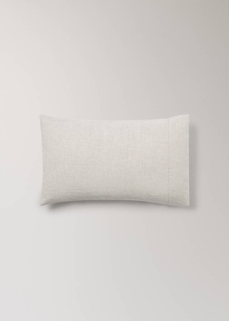 Washed linen pillowcase with hemstitch 30x50 cm — Beige