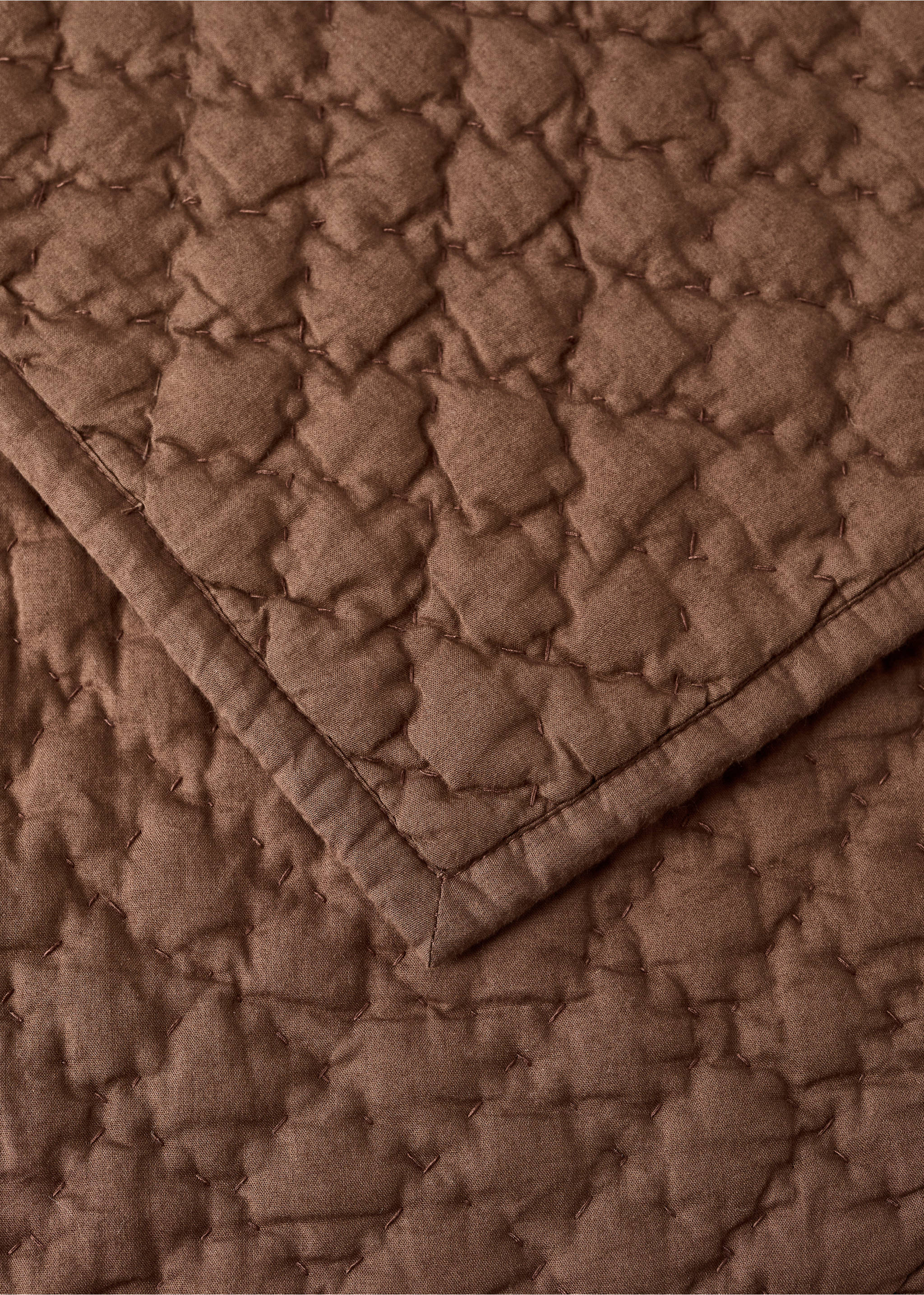 Hand-stitched cotton bedspread for cot - Details of the article 2, Brown. Ref: 37175802-00.