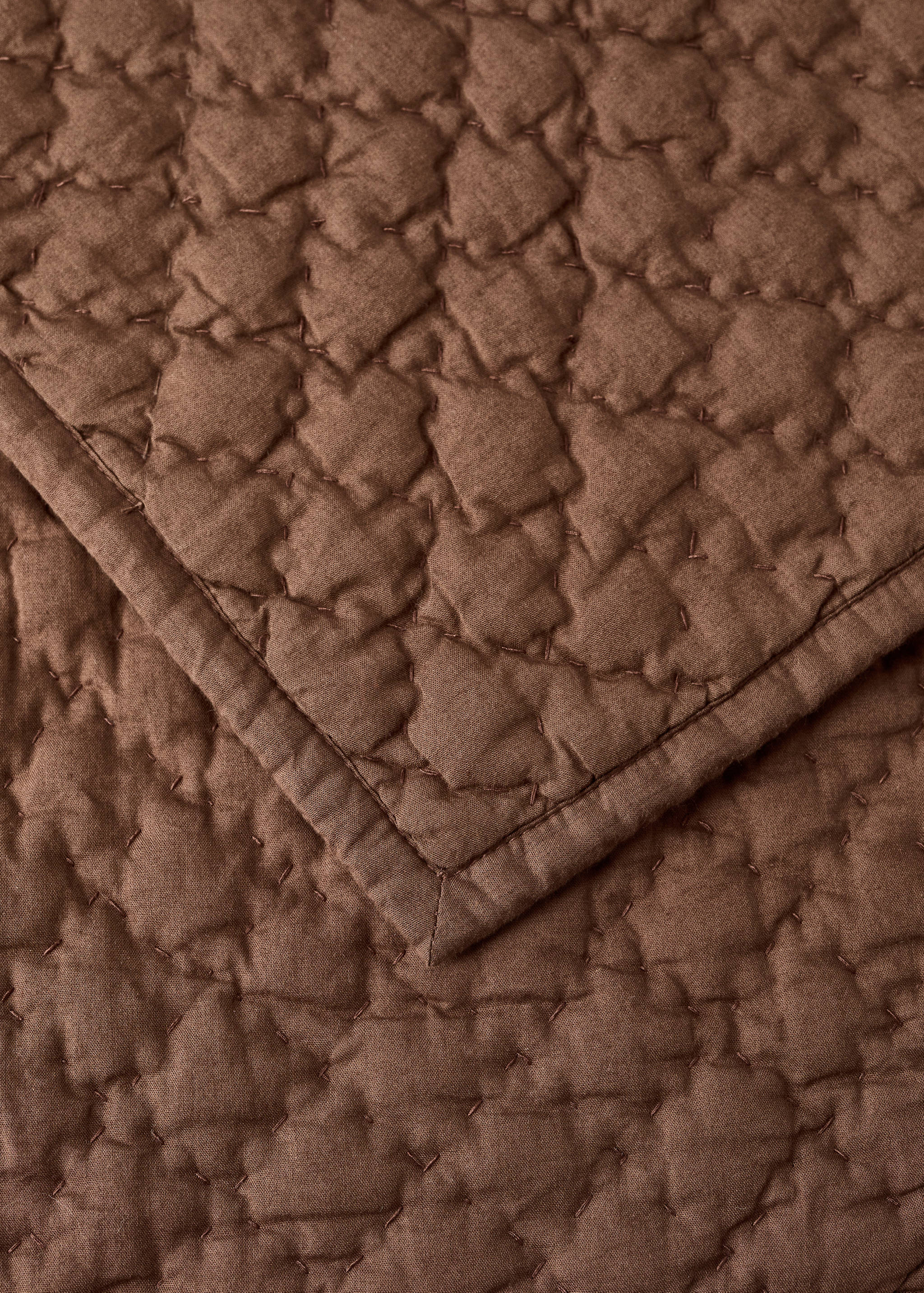 Hand-stitched cotton bedspread for cot - Details of the article 2