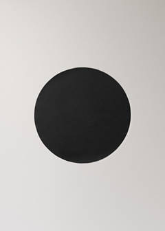 Round leather-effect placemat — Black 4