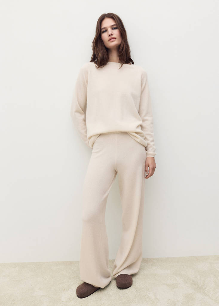 100% cashmere trousers