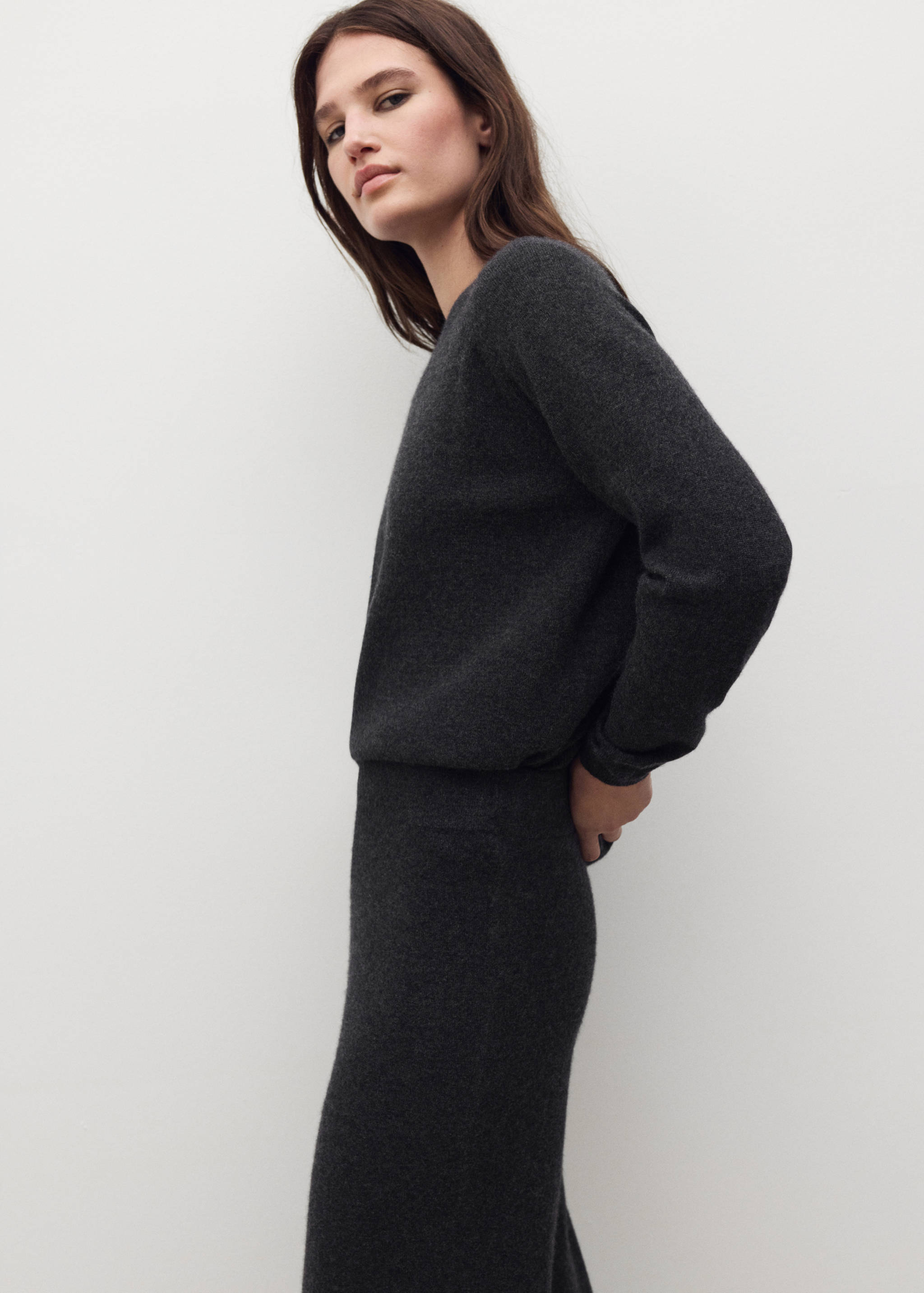 100% cashmere trousers - Details of the article 1