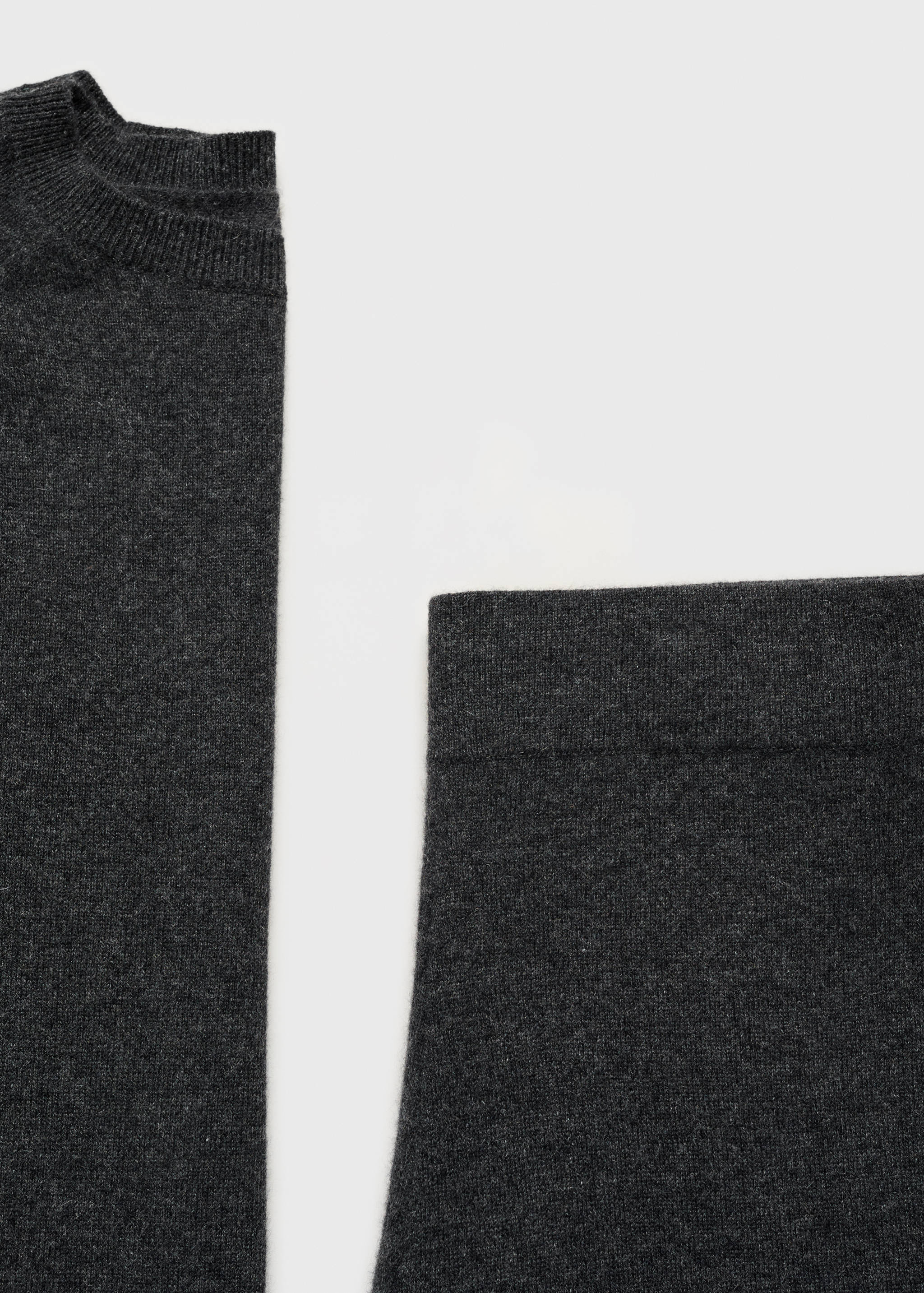 100% cashmere trousers - Details of the article 0