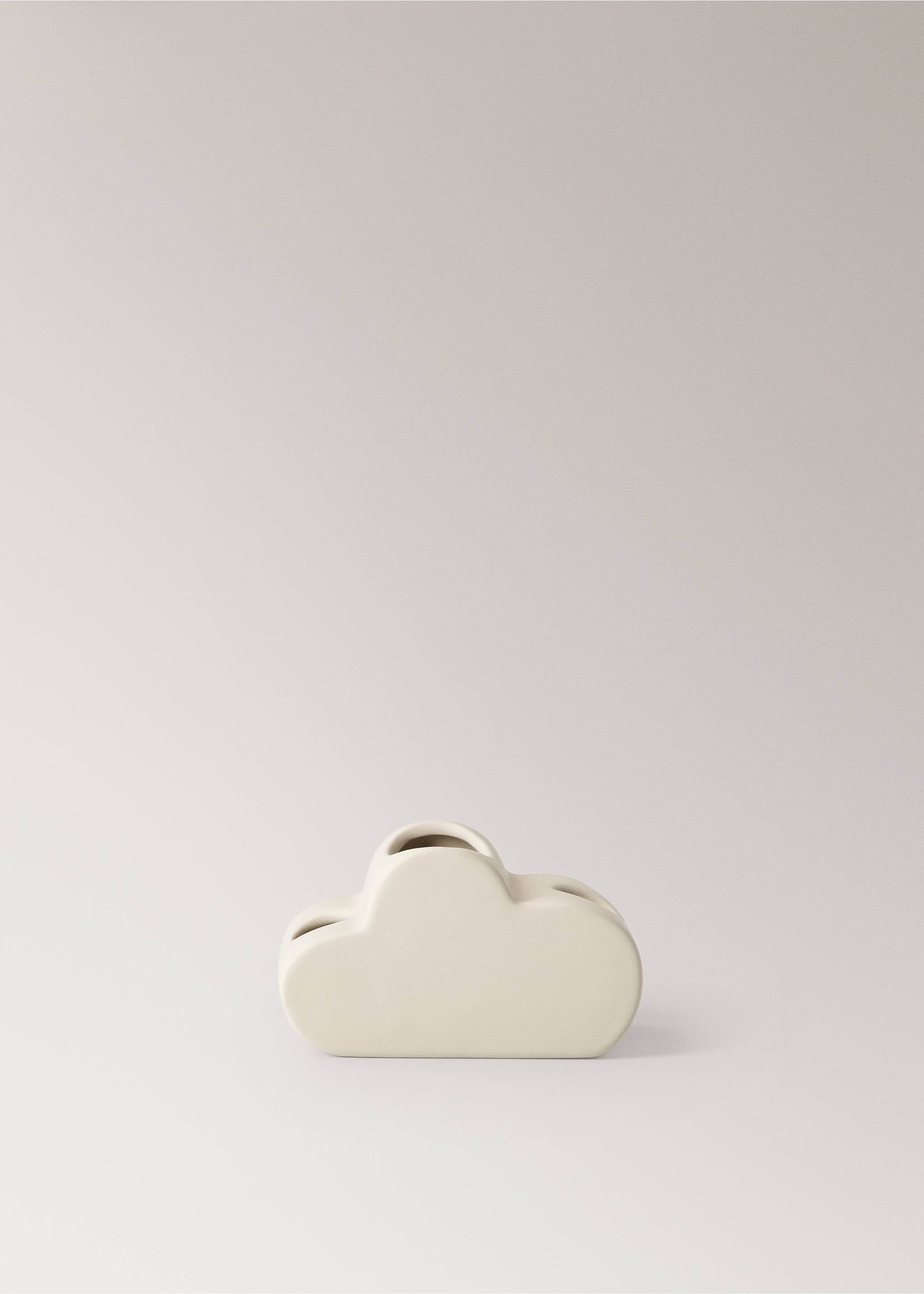 Cloud-shaped stoneware toothbrush holder - Article without model, Sand. Ref: 37184469-00.