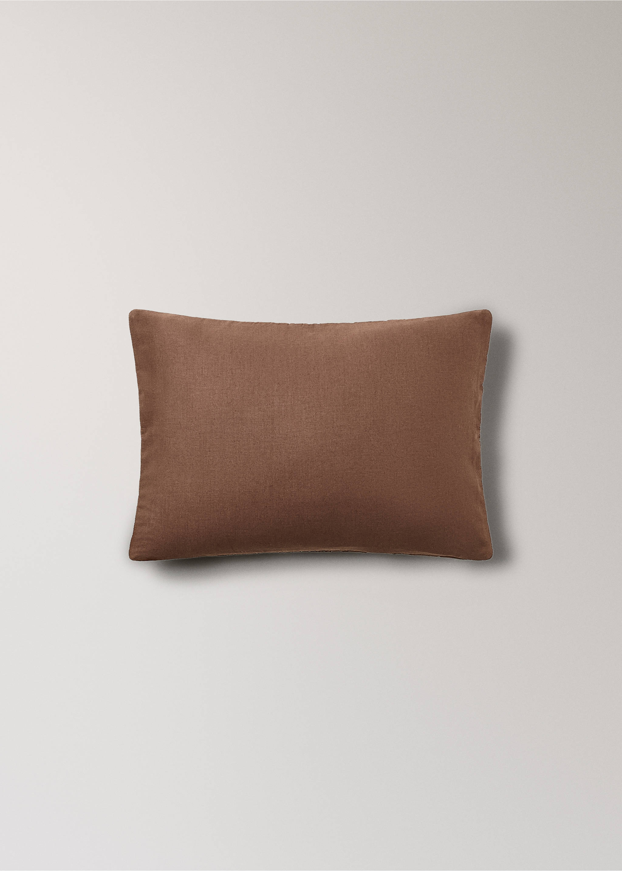 Children's hand-stitched cotton bed cushion cover, 30x40 cm - Details of the article 1, Brown. Ref: 37185802-00.