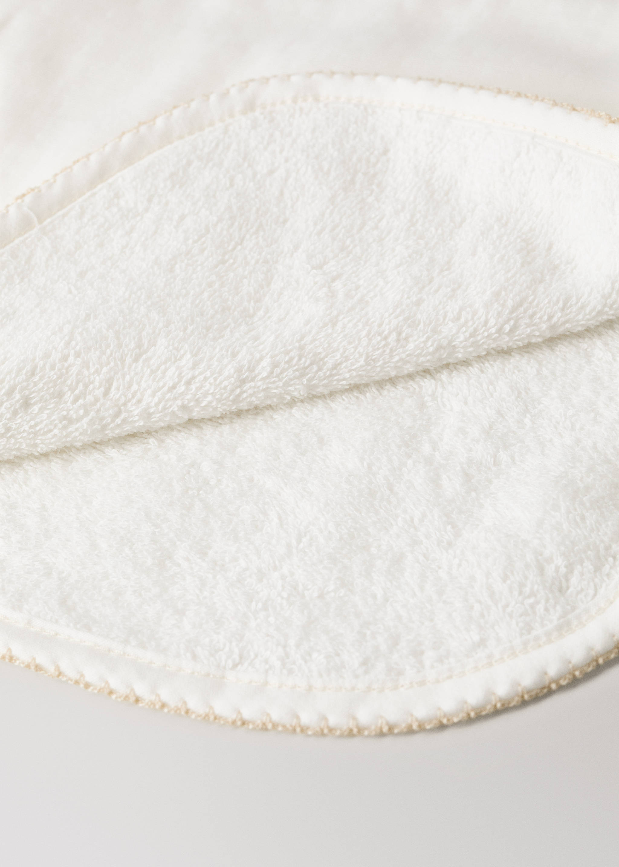 Bavoir coton passepoilé décoratif - Détail de l'article 2