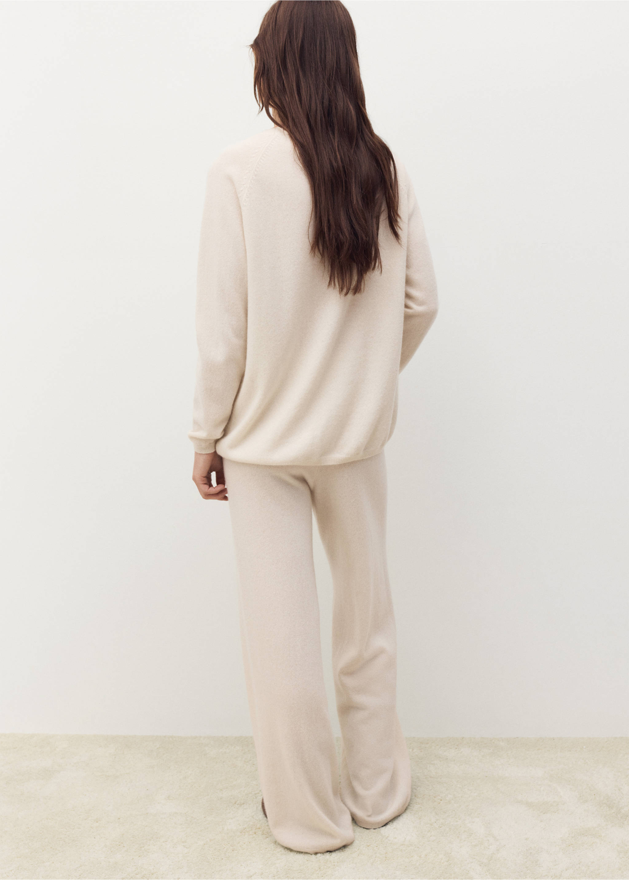 100% cashmere sweater - Reverse of the article, Off White. Ref: 37193325-00.