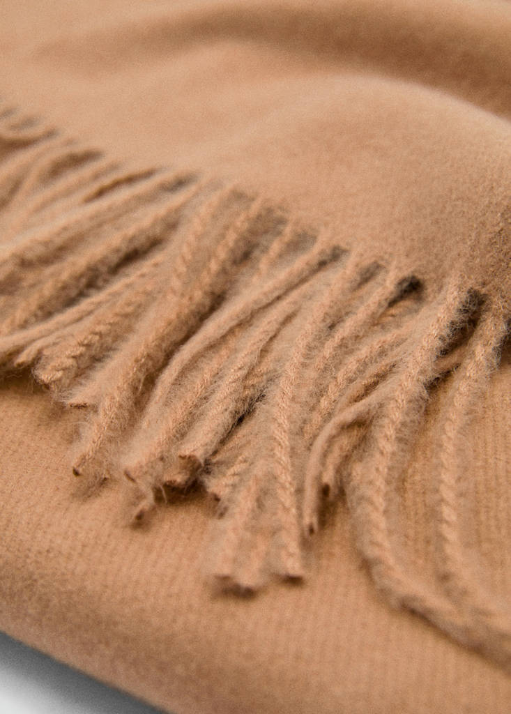 Fringed edge scarf — Medium Brown