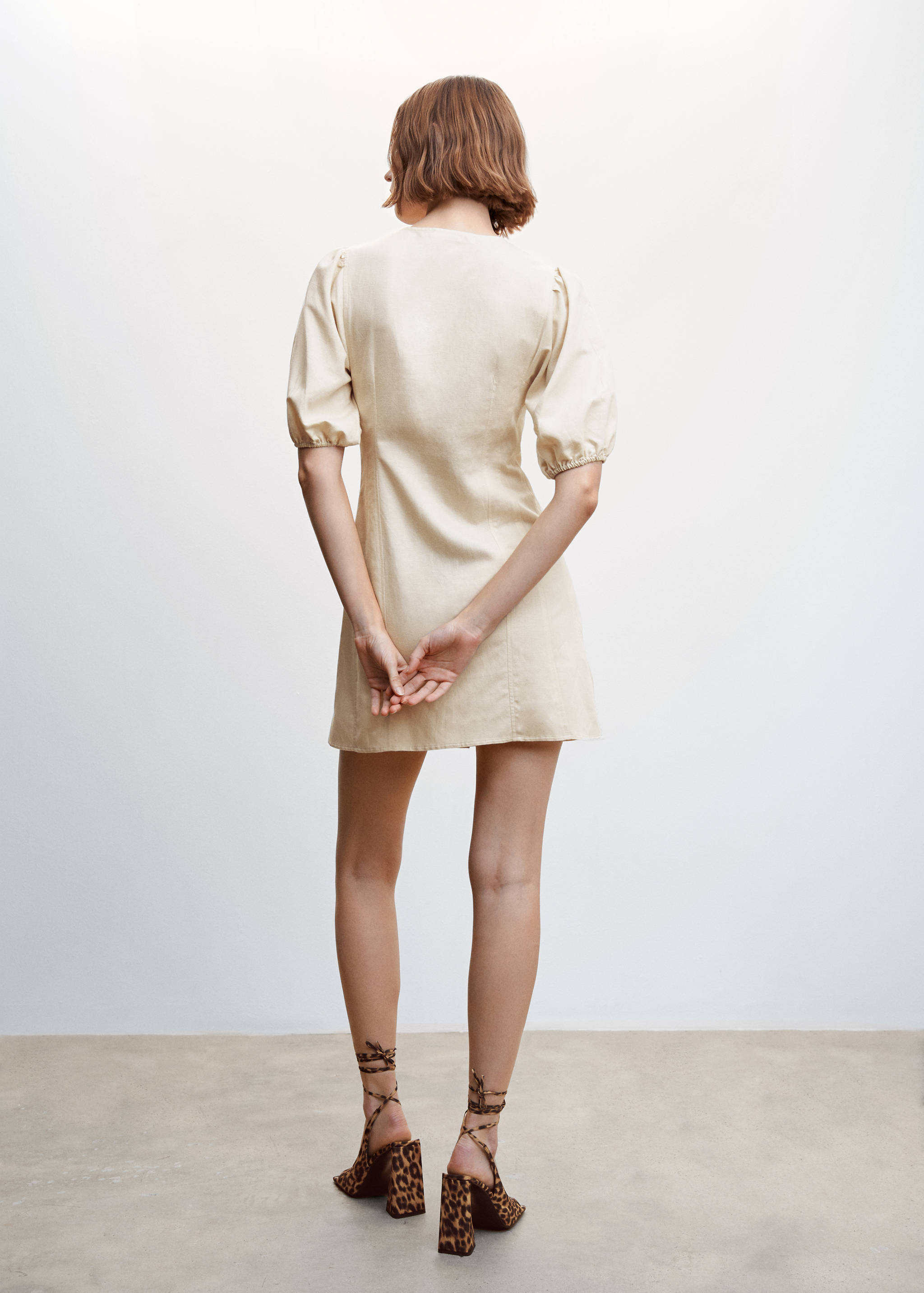 泡泡袖连衣裙 - null