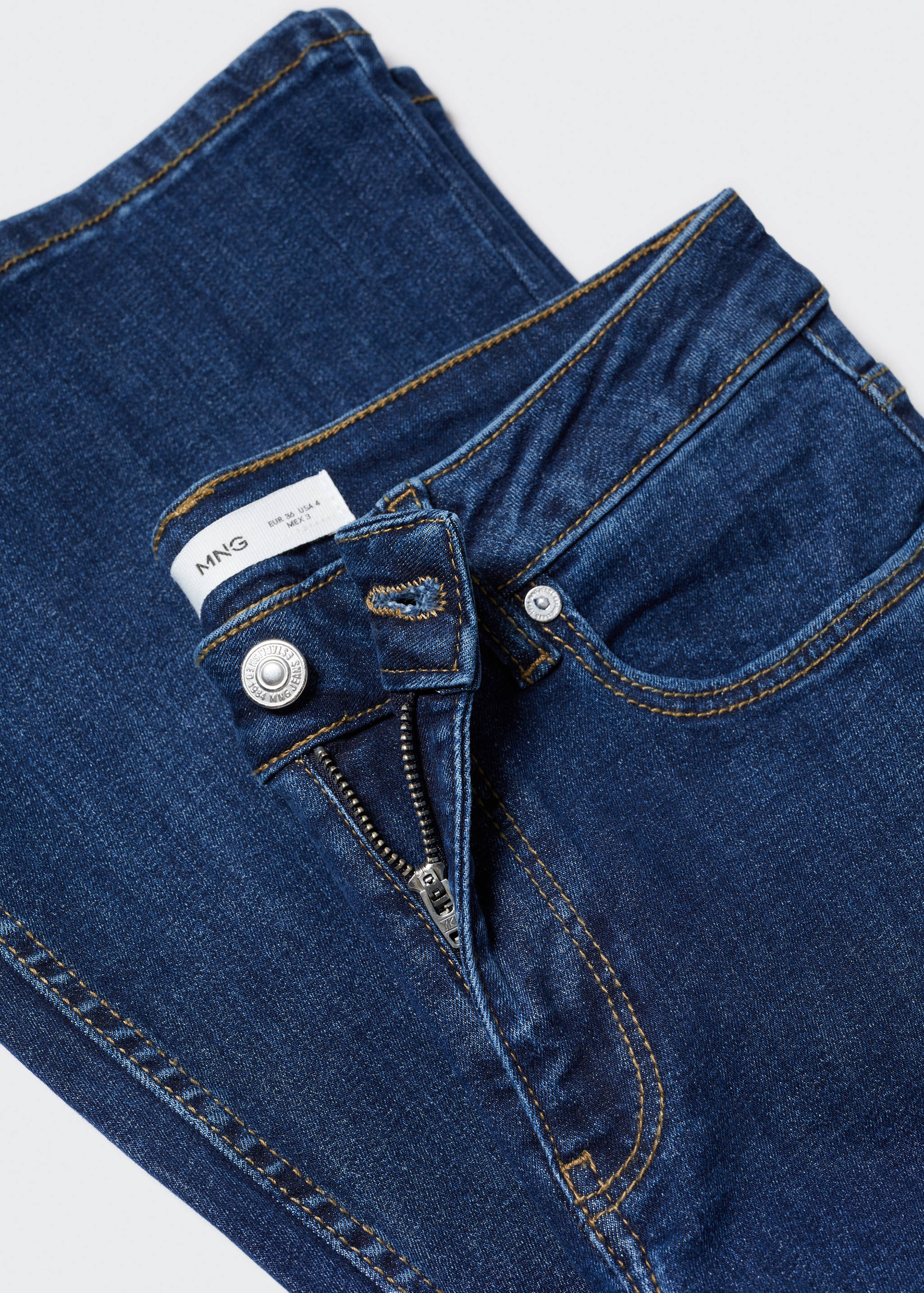 Jeans flare taille normale - Détail de l'article 8