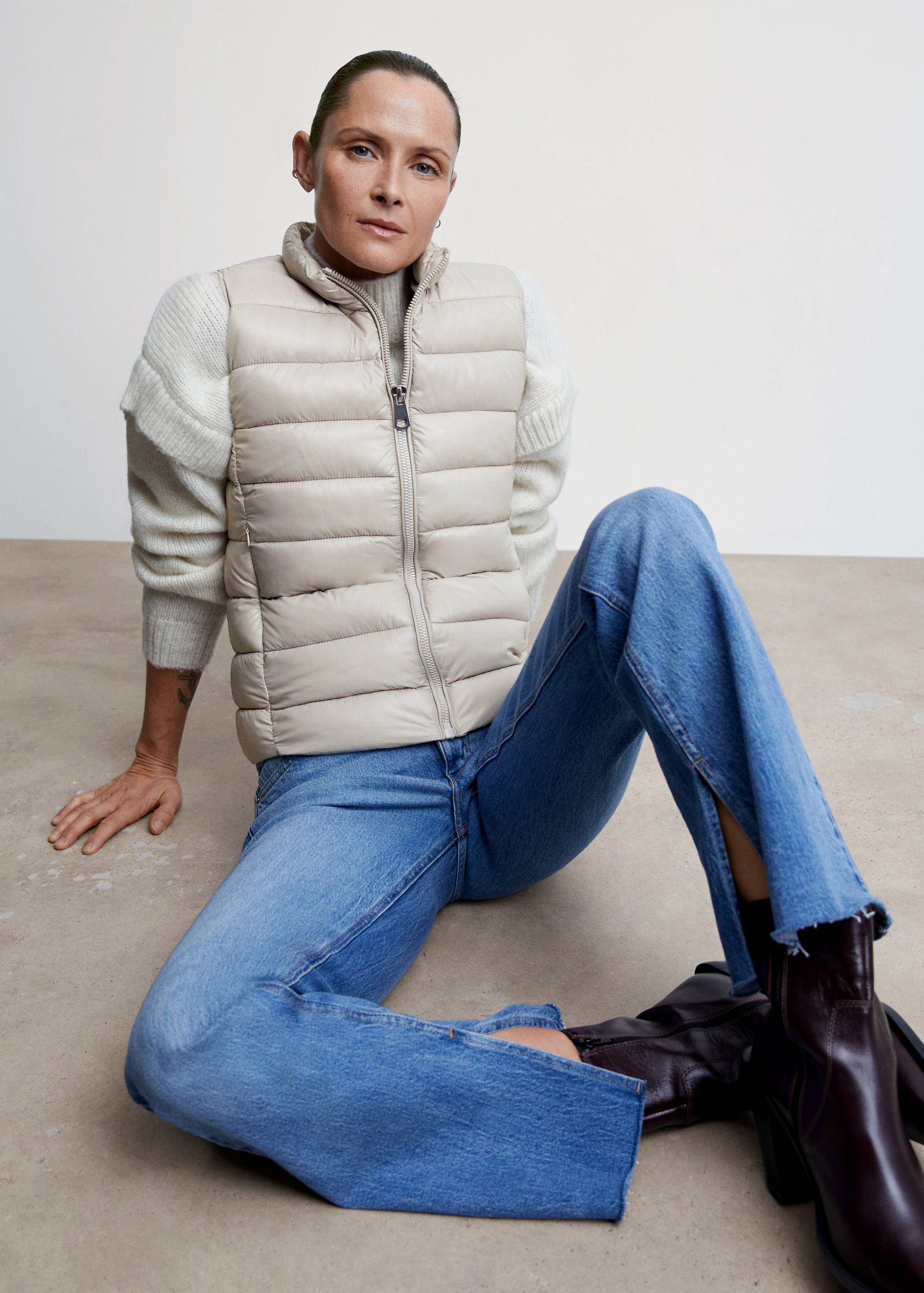 Ultra-light quilted gilet - Details of the article 1