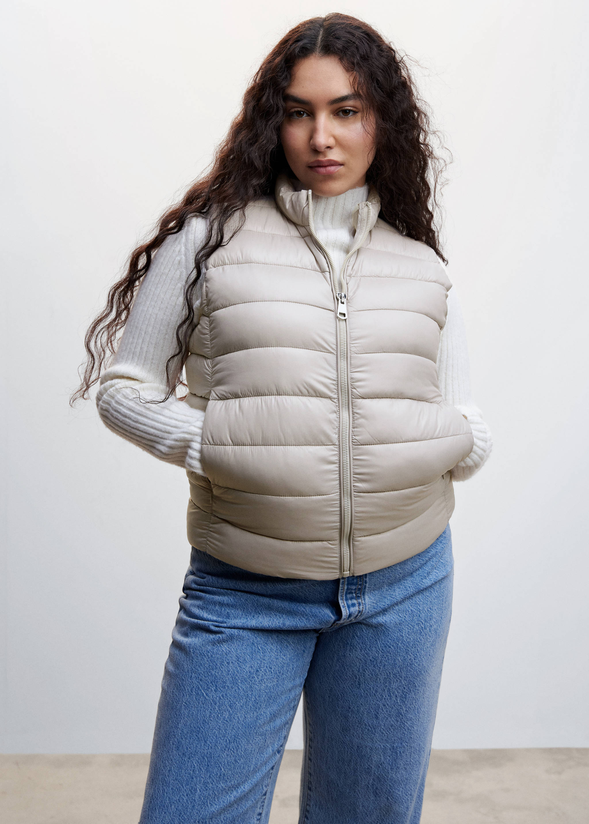 Ultra-light quilted gilet - Details of the article 5