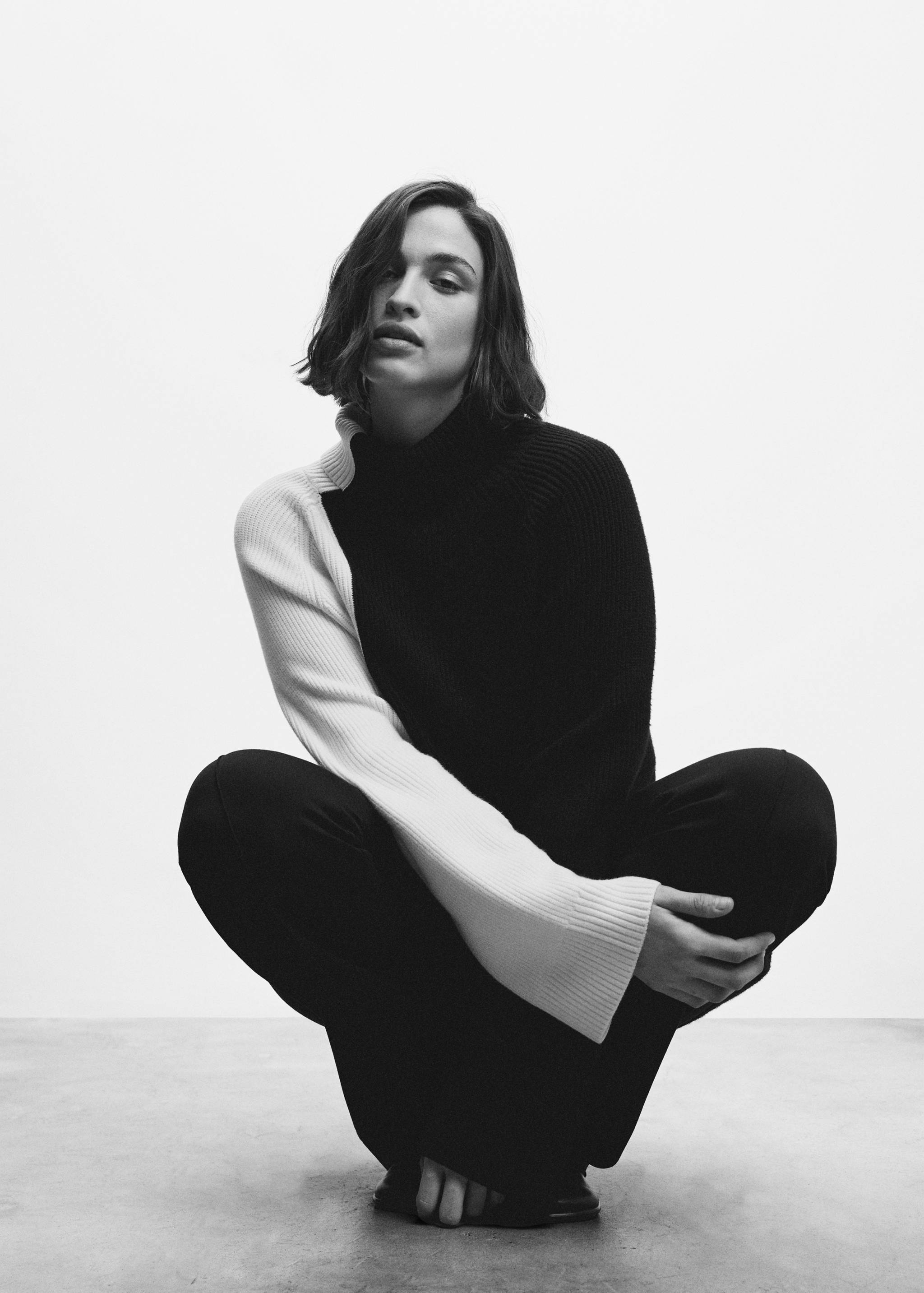 Двухцветный свитер с отворотом на воротнике - Деталь изделия 5