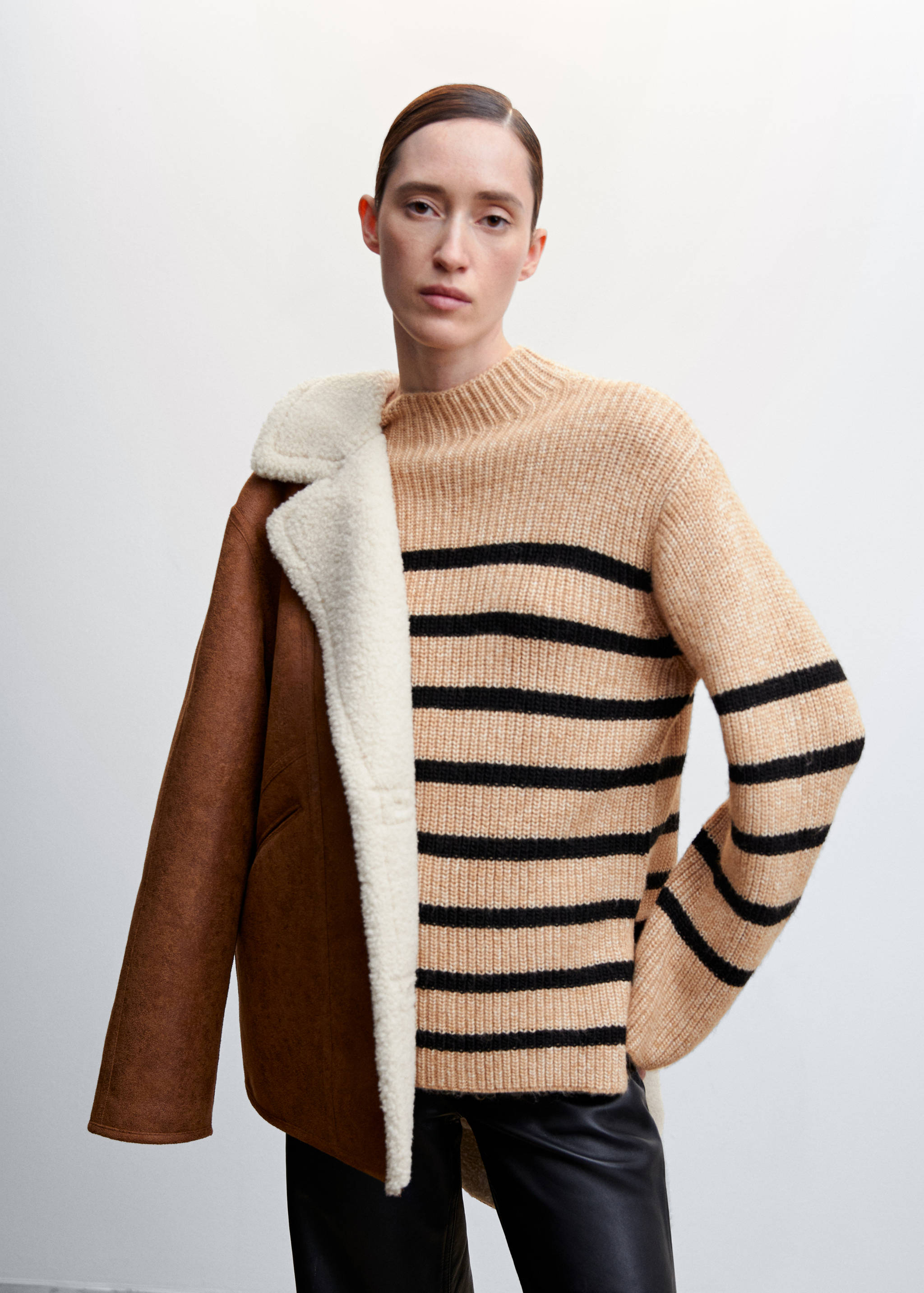 Striped knit sweater - Details of the article 1
