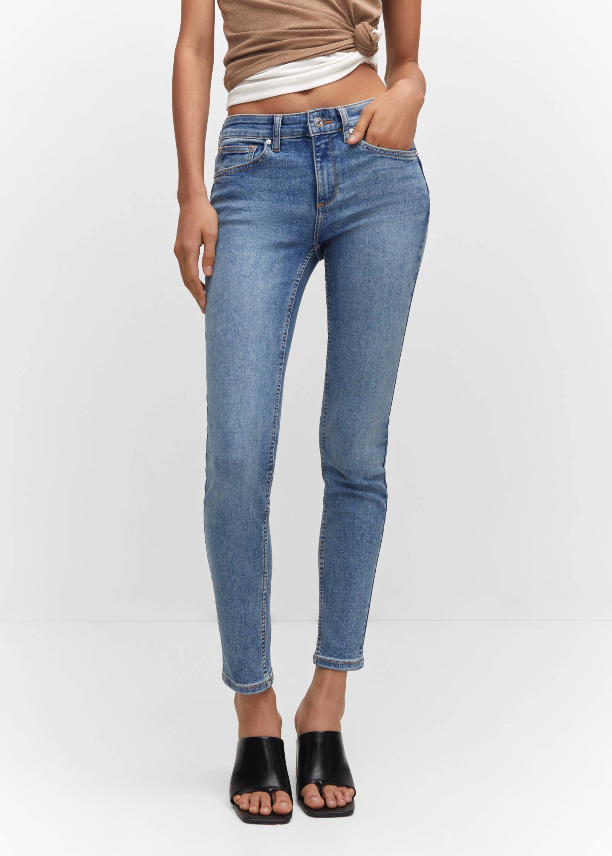 Jean skinny push-up - Plan moyen