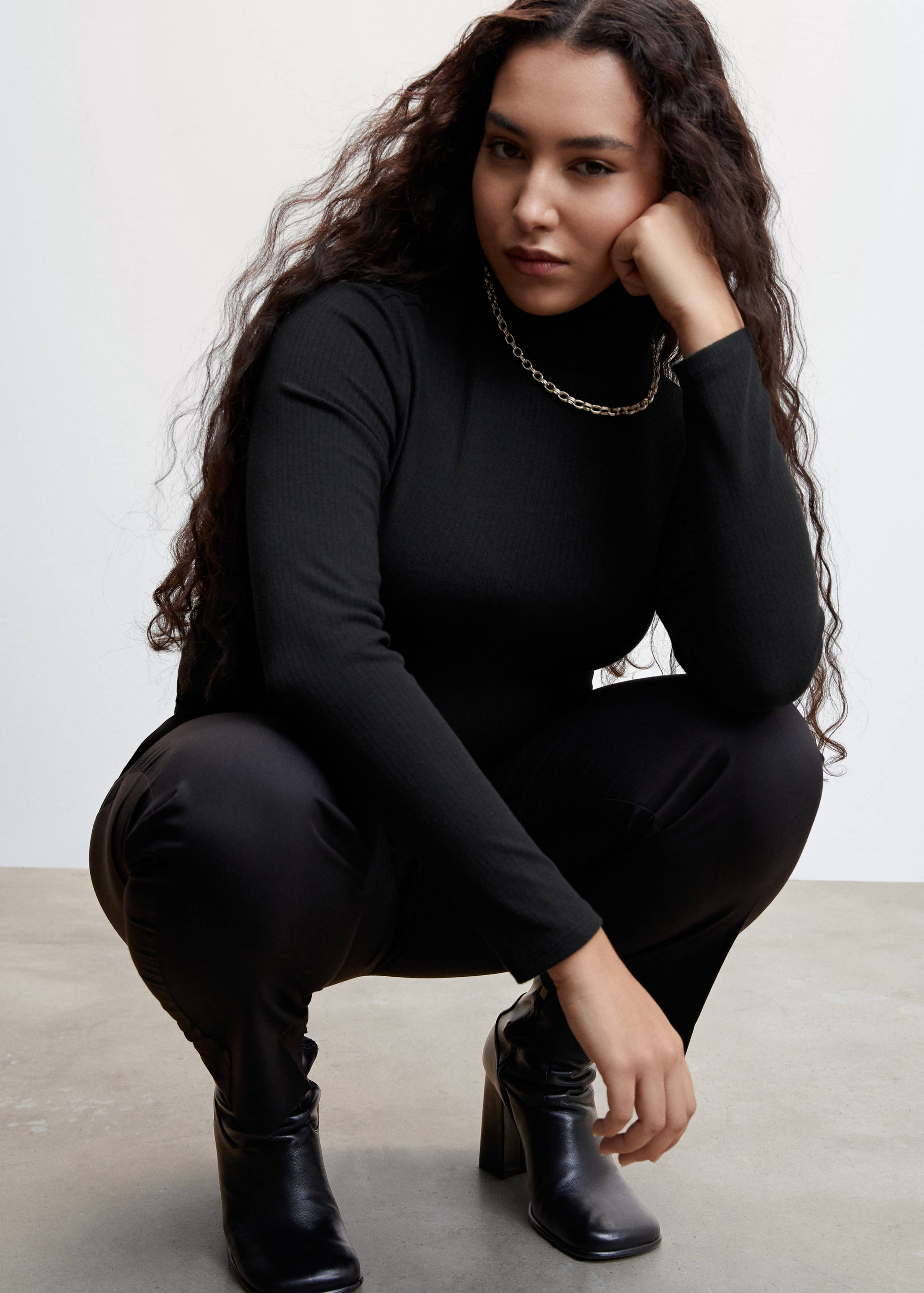 T-shirt côtelé manches longues - Détail de l'article 4