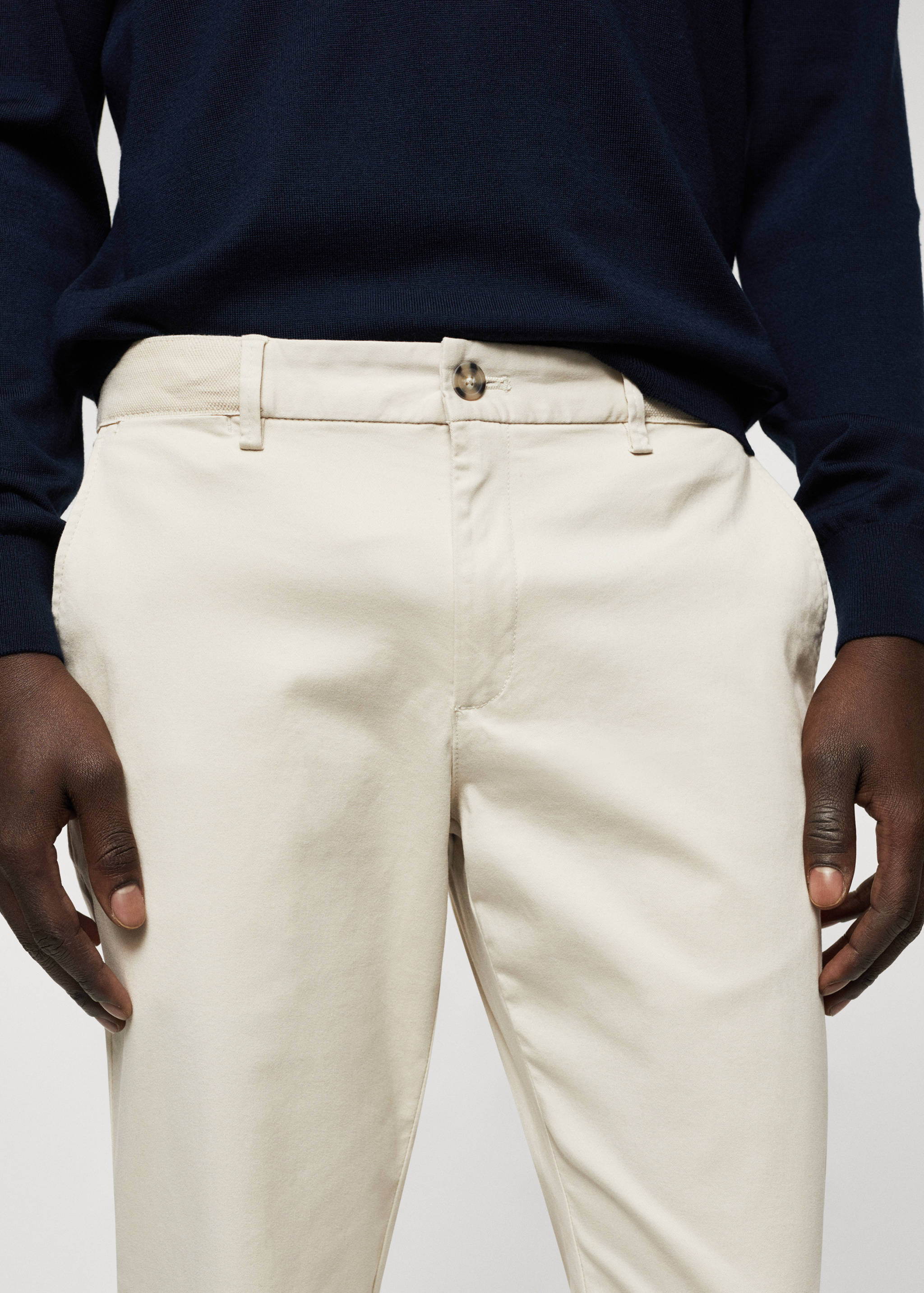 Cotton tapered crop trousers - Details of the article 1