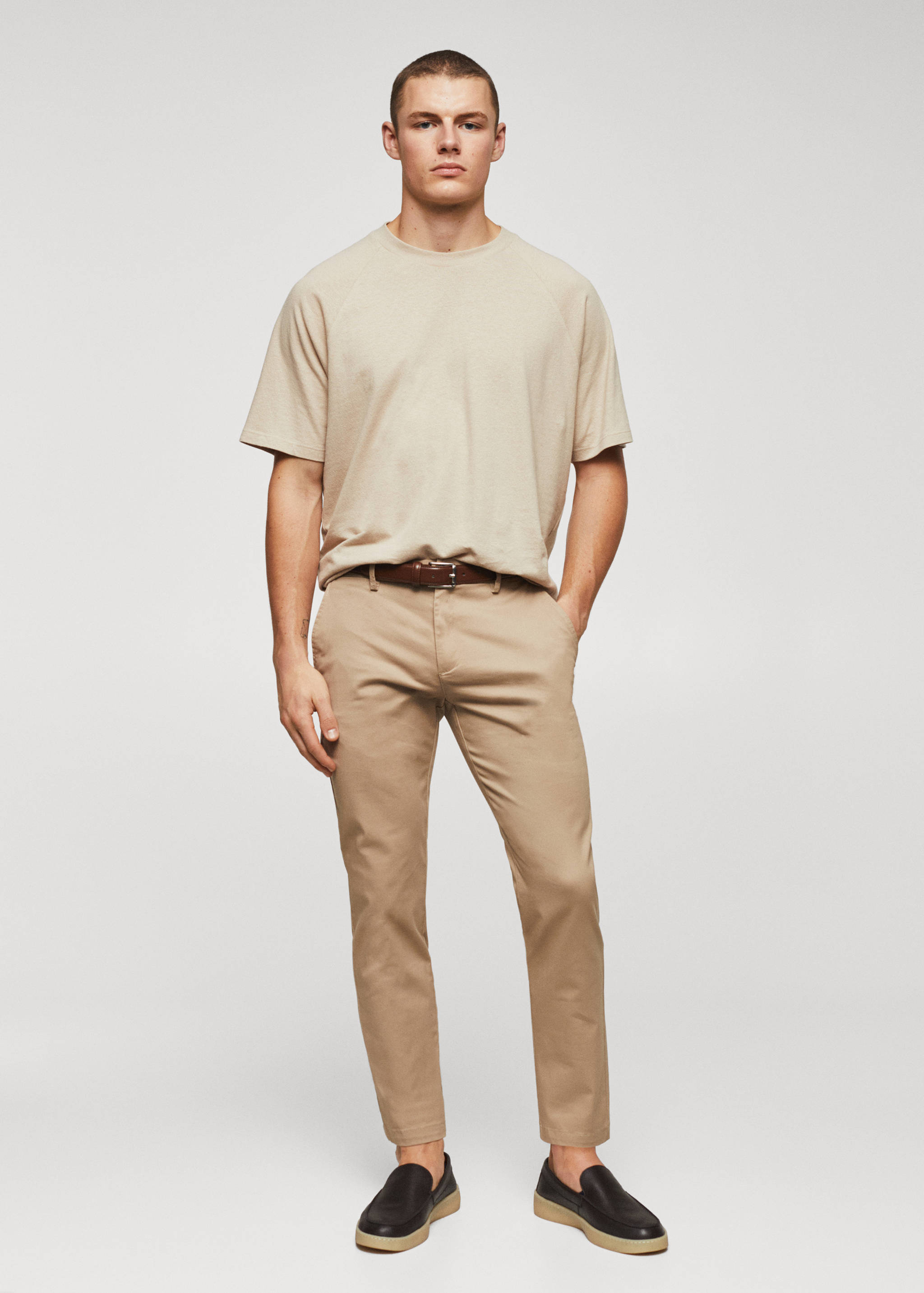 Cotton tapered crop trousers - General plane