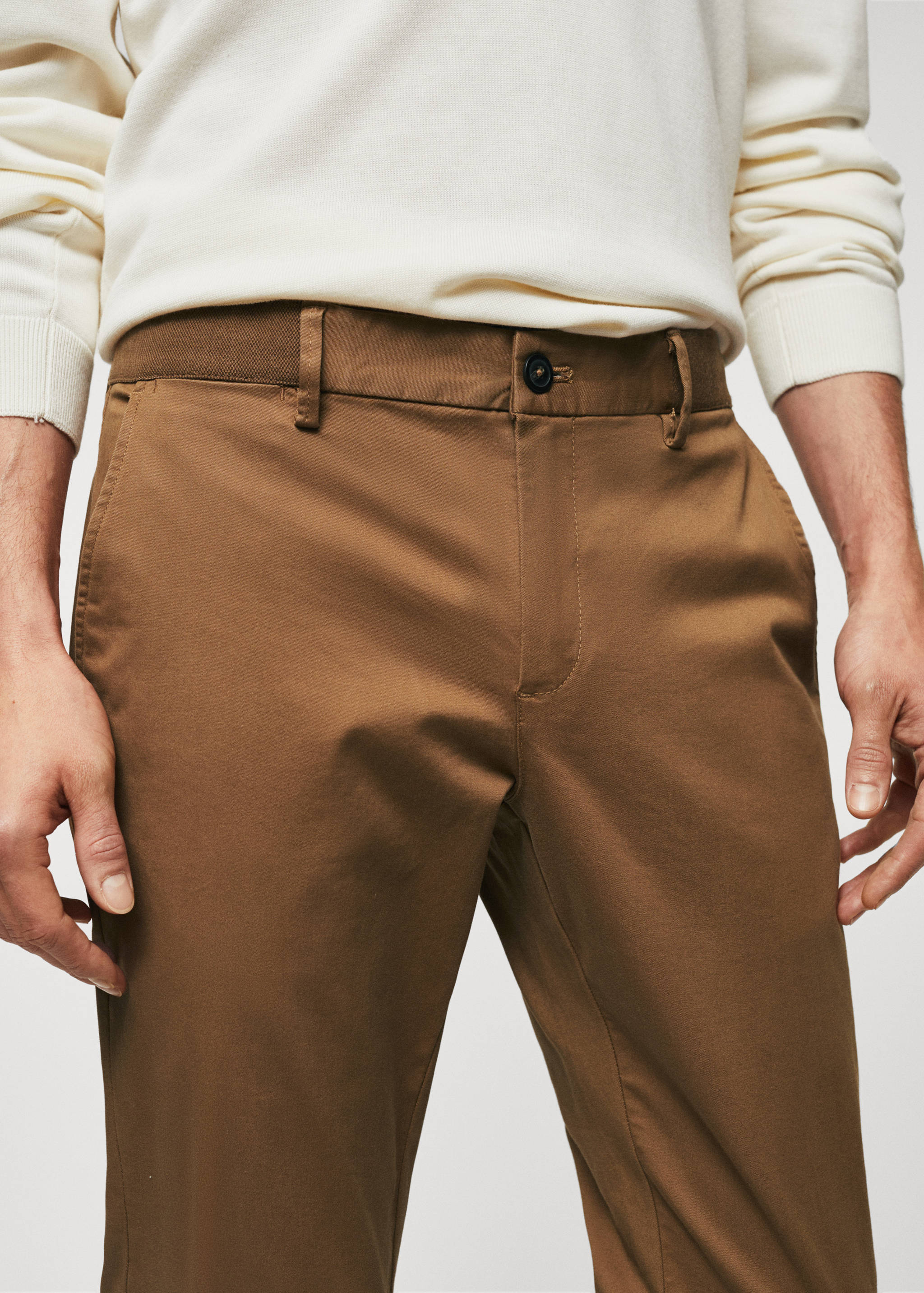 Cotton tapered crop trousers - Details of the article 1