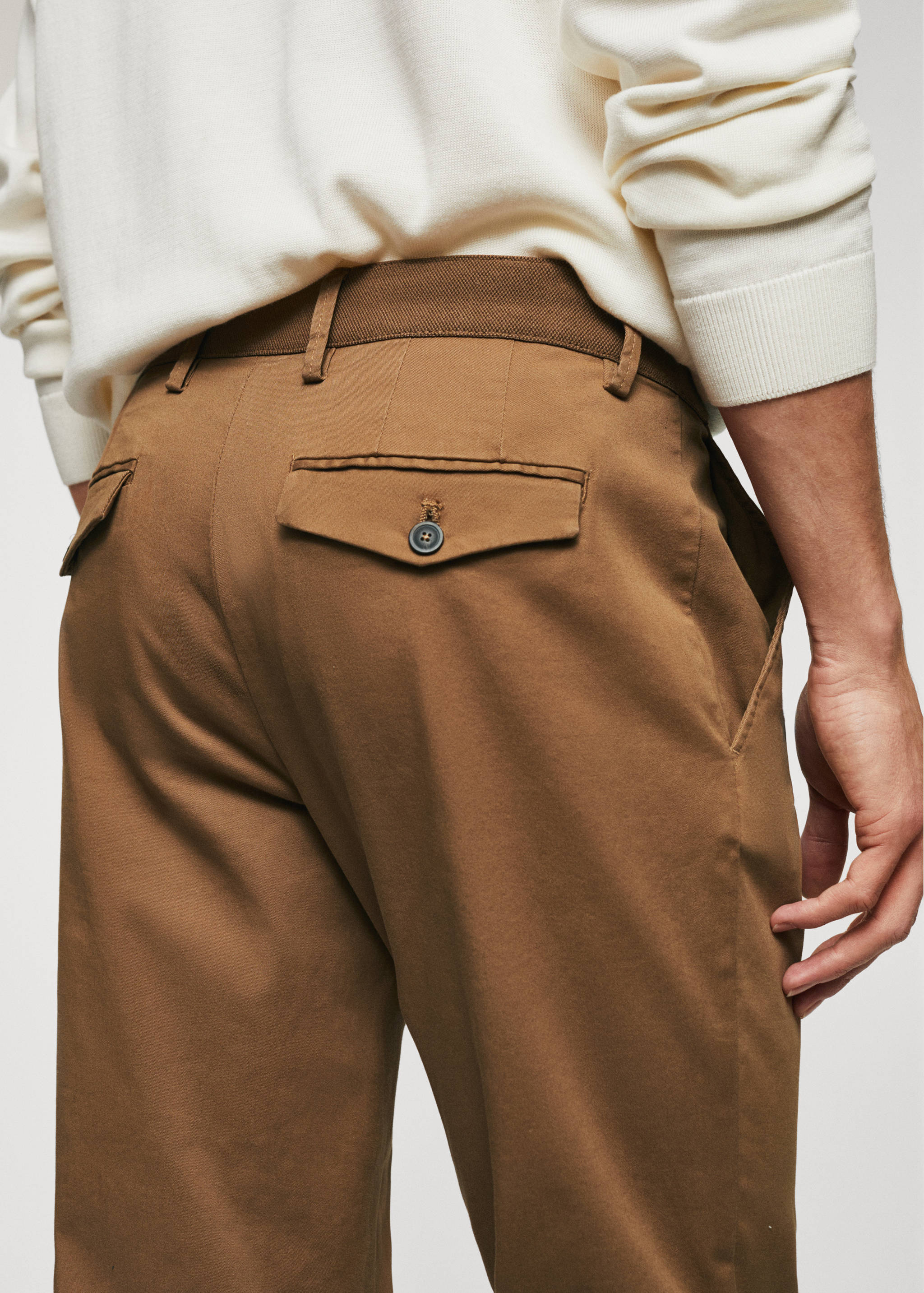 Cotton tapered crop trousers - Details of the article 6