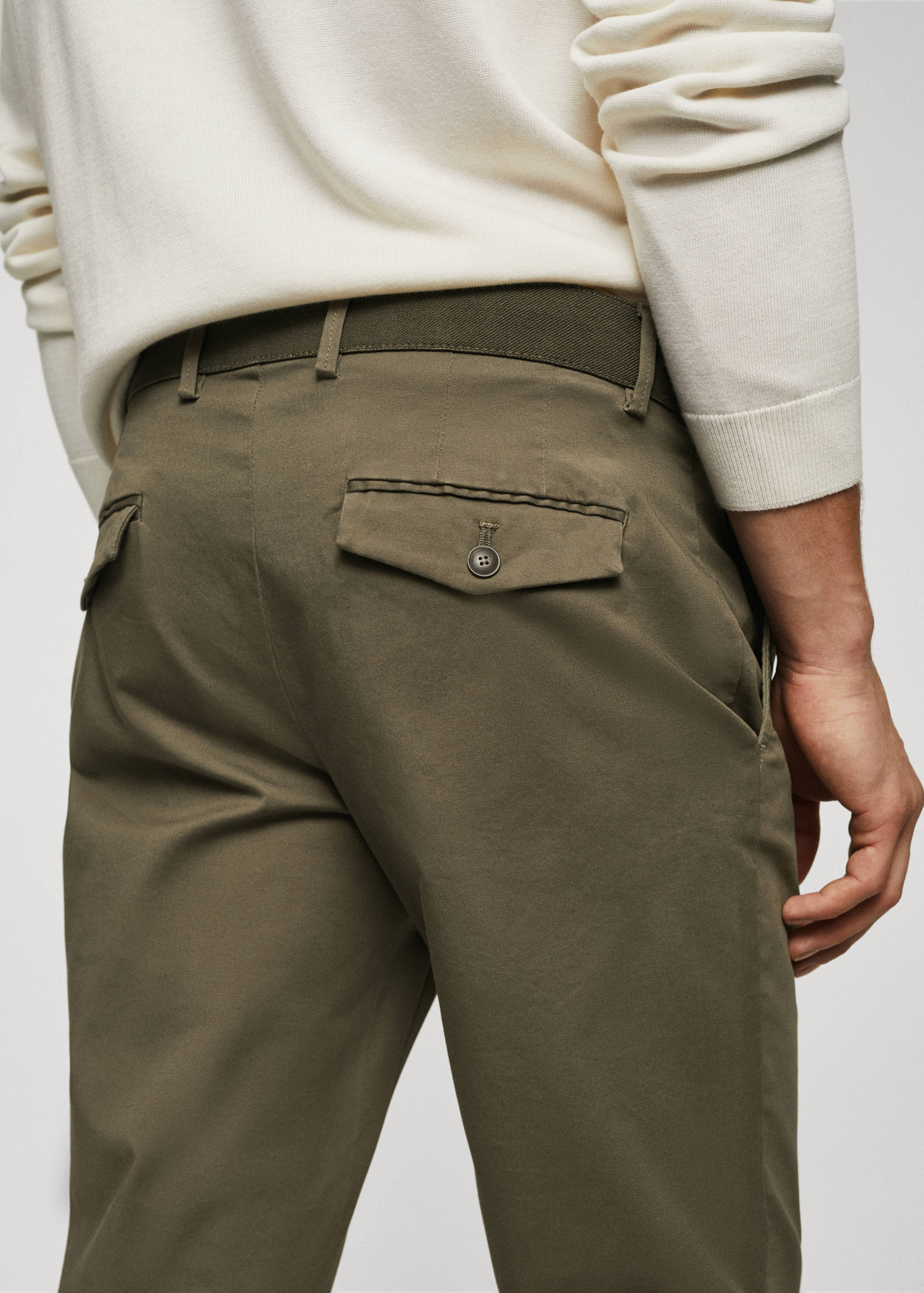 Cotton tapered crop trousers - Details of the article 2