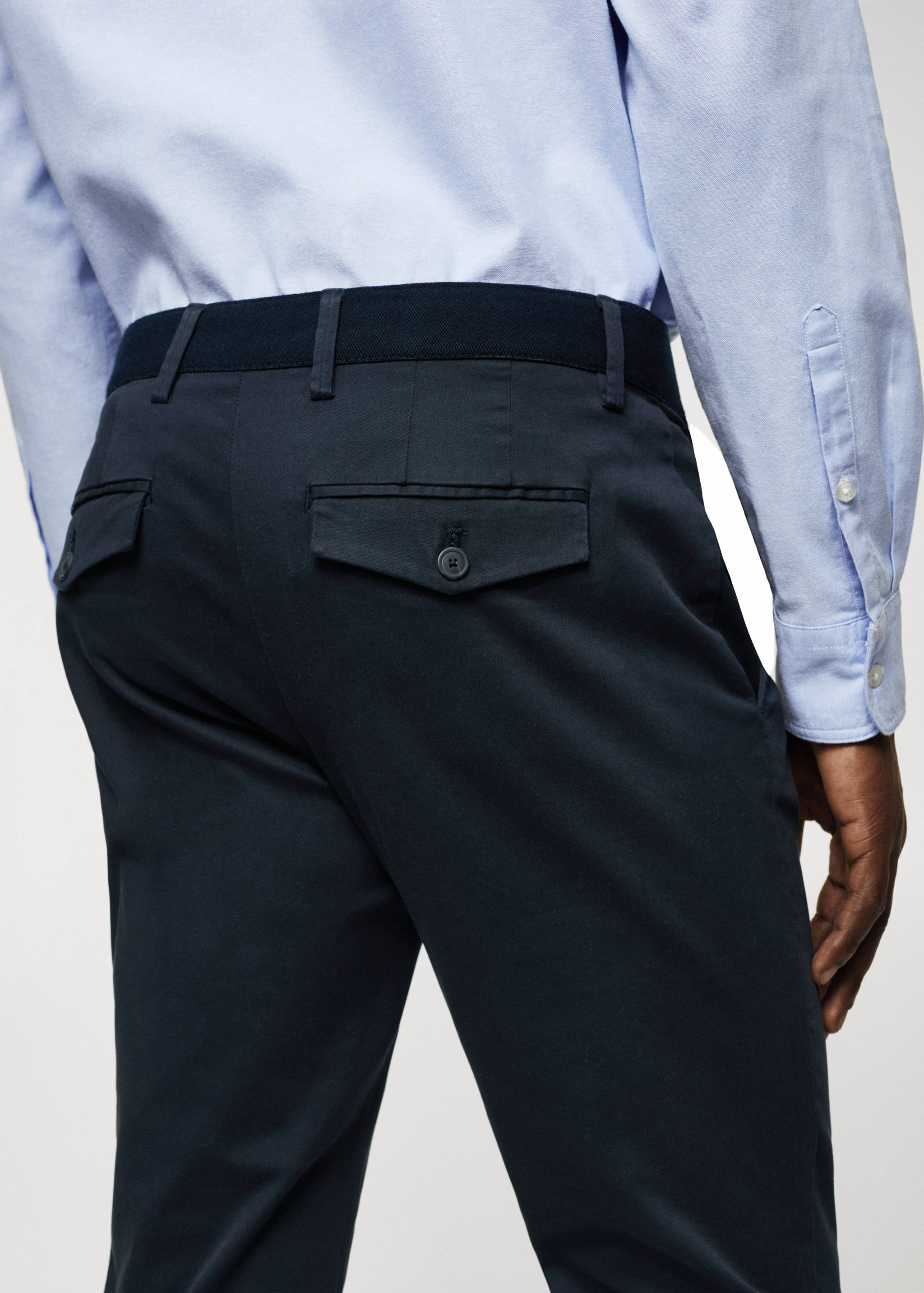 Cotton tapered crop trousers - Details of the article 6