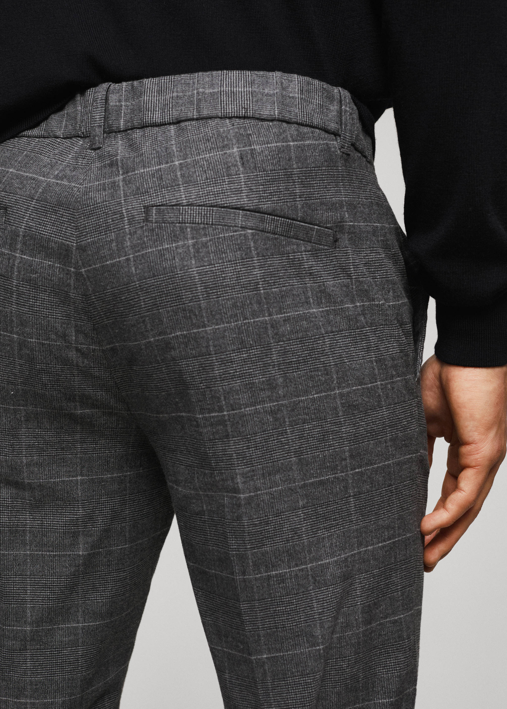 Pantalon slim fit à carreaux en coton - Détail de l'article 4