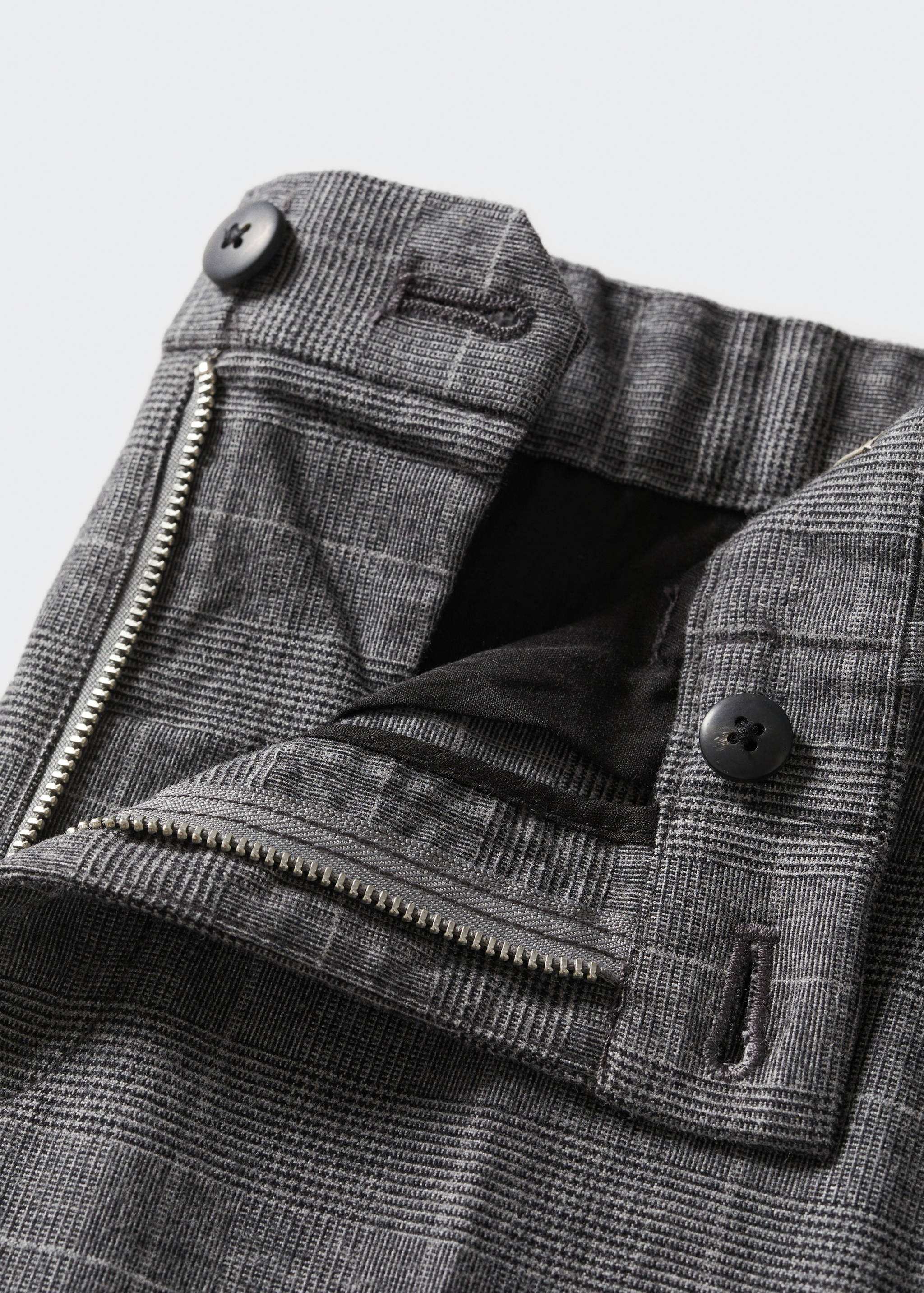 Pantalon slim fit à carreaux en coton - Détail de l'article 8