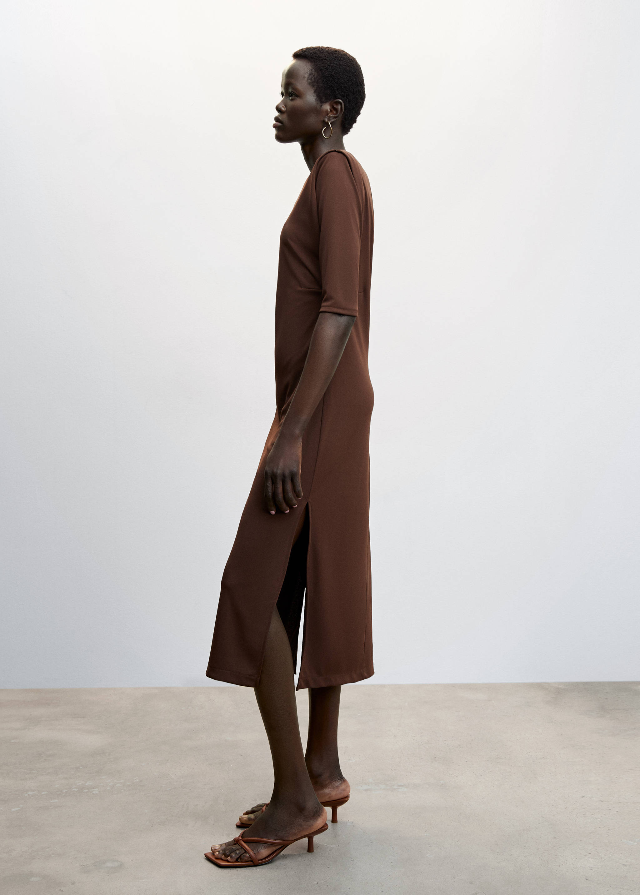 Robe manches courtes épaulettes - Plan général