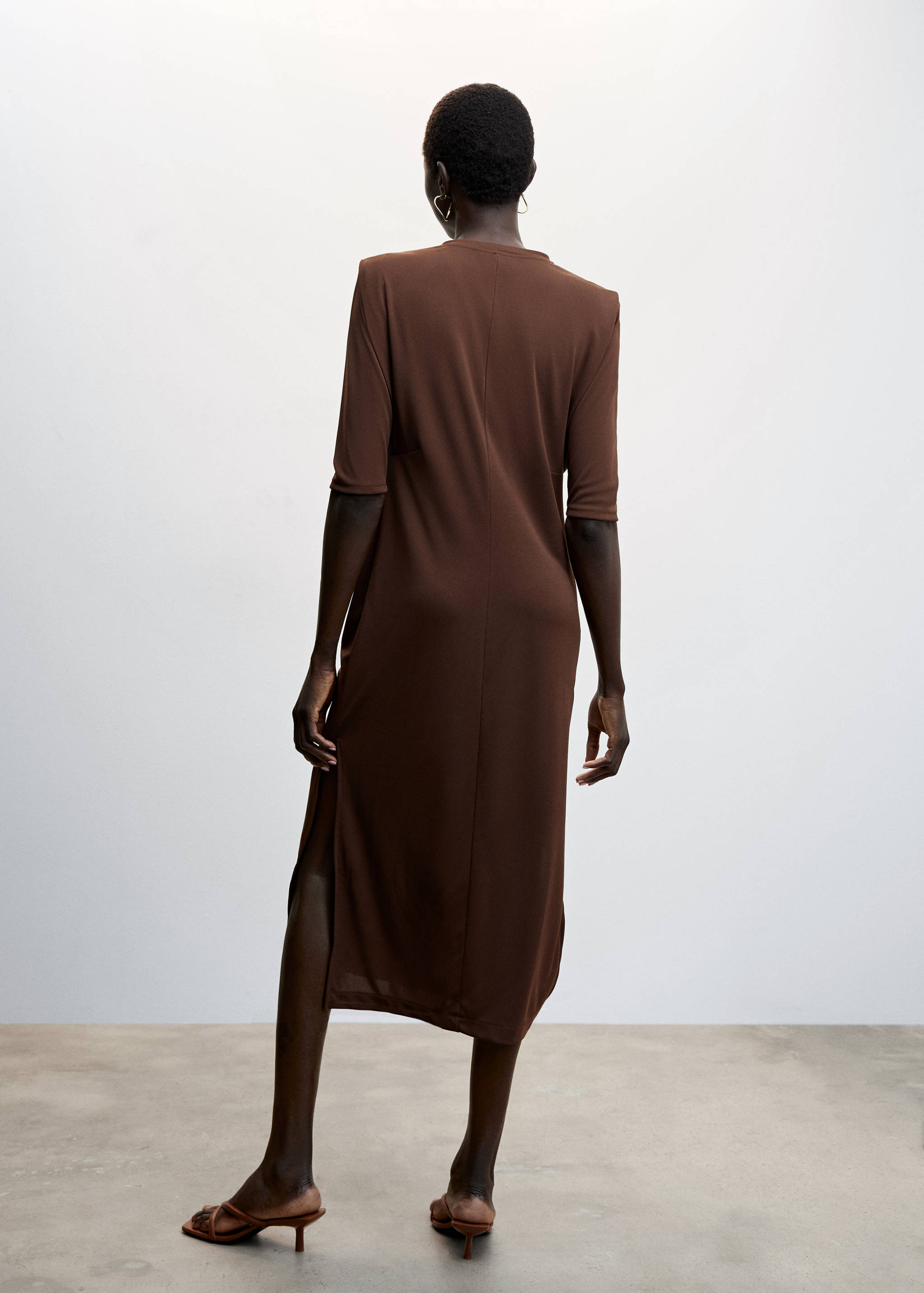 Robe manches courtes épaulettes - Verso de l’article