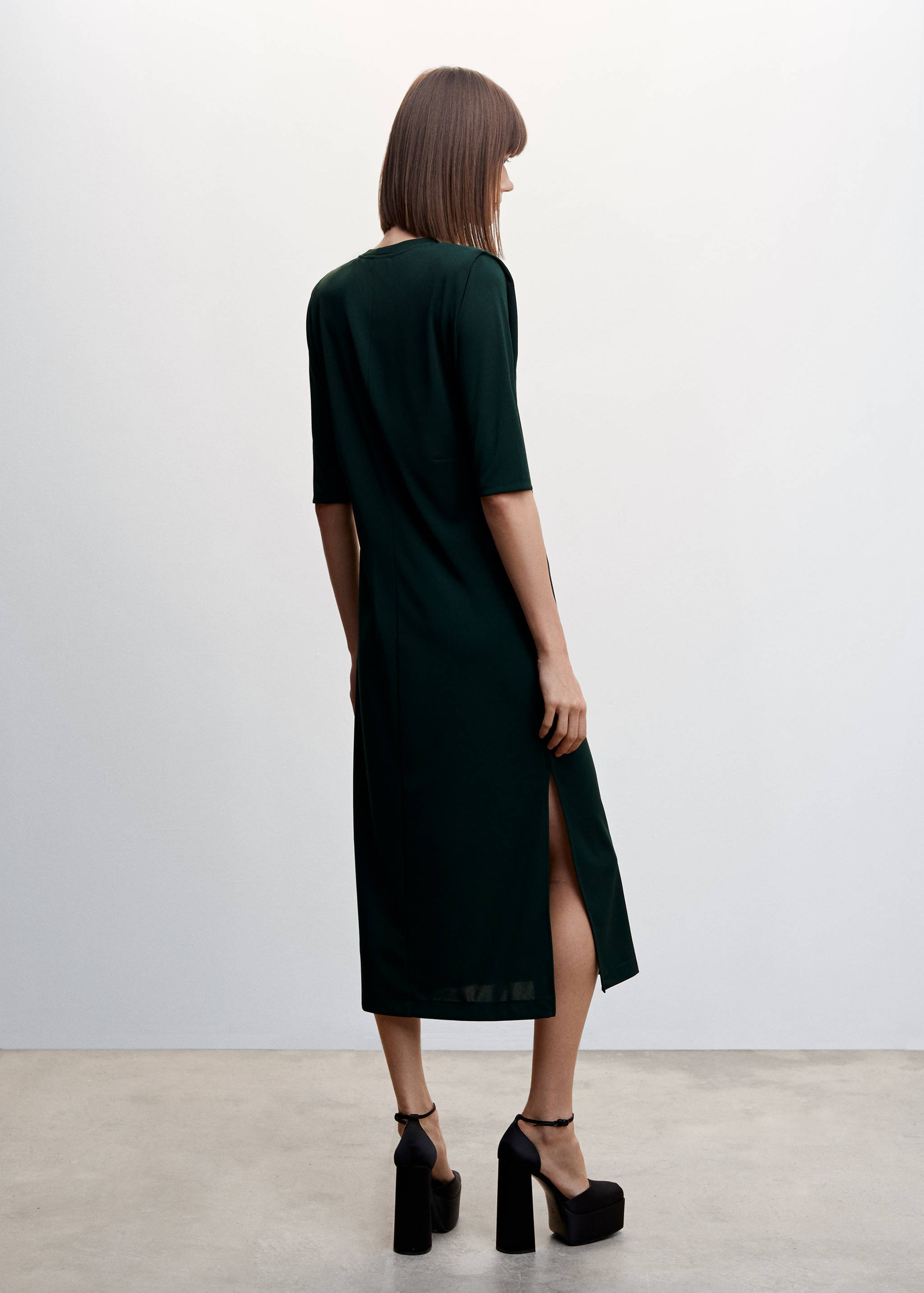 Robe manches courtes épaulettes - Verso de l’article