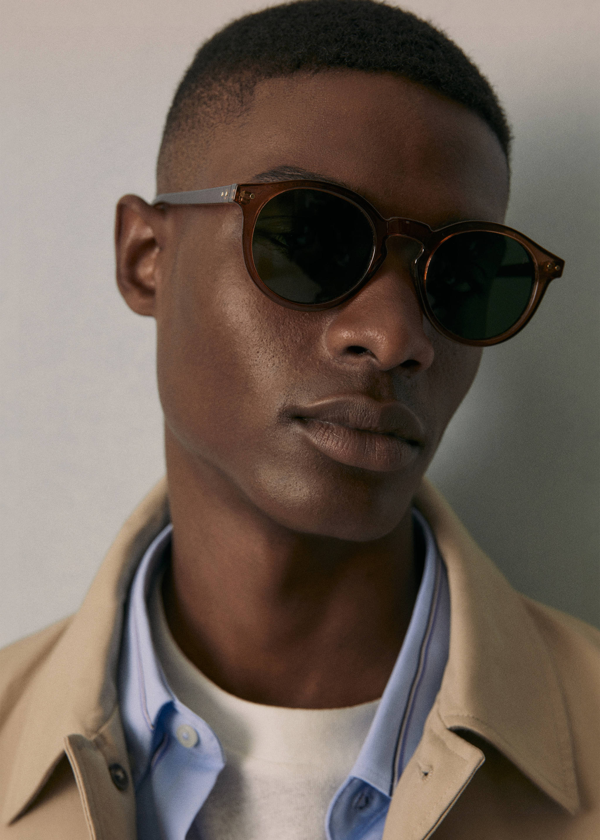 Polarised sunglasses - General plane