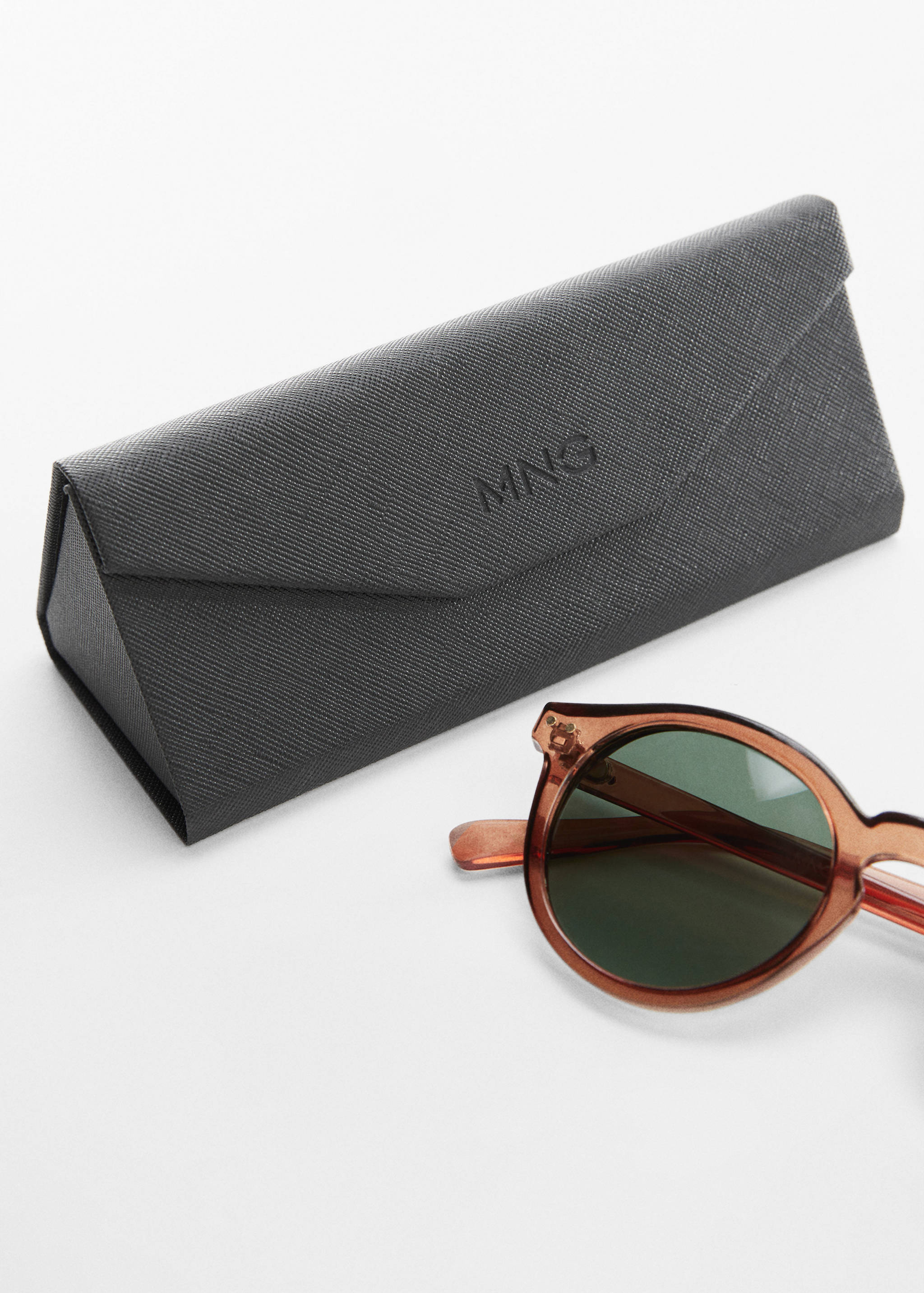 Polarised sunglasses - Details of the article 2