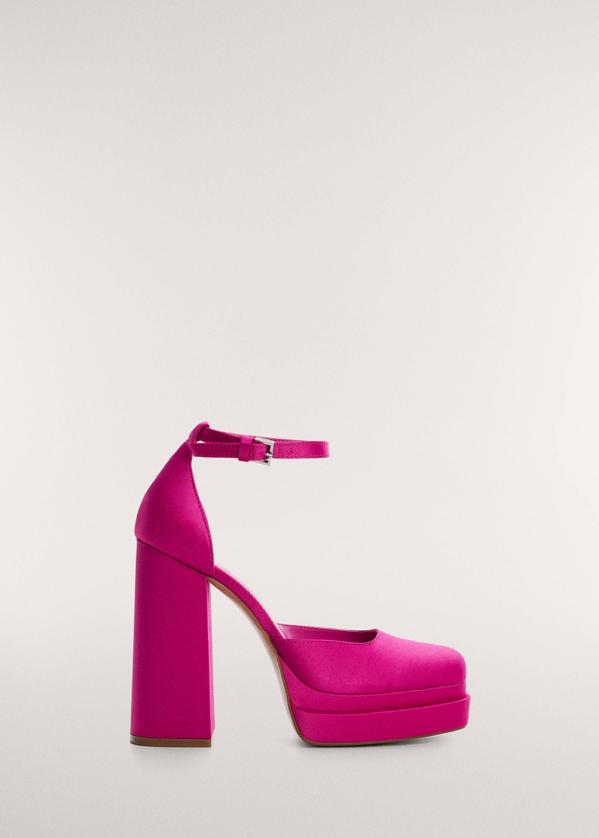 Satin platform shoes - Article without model