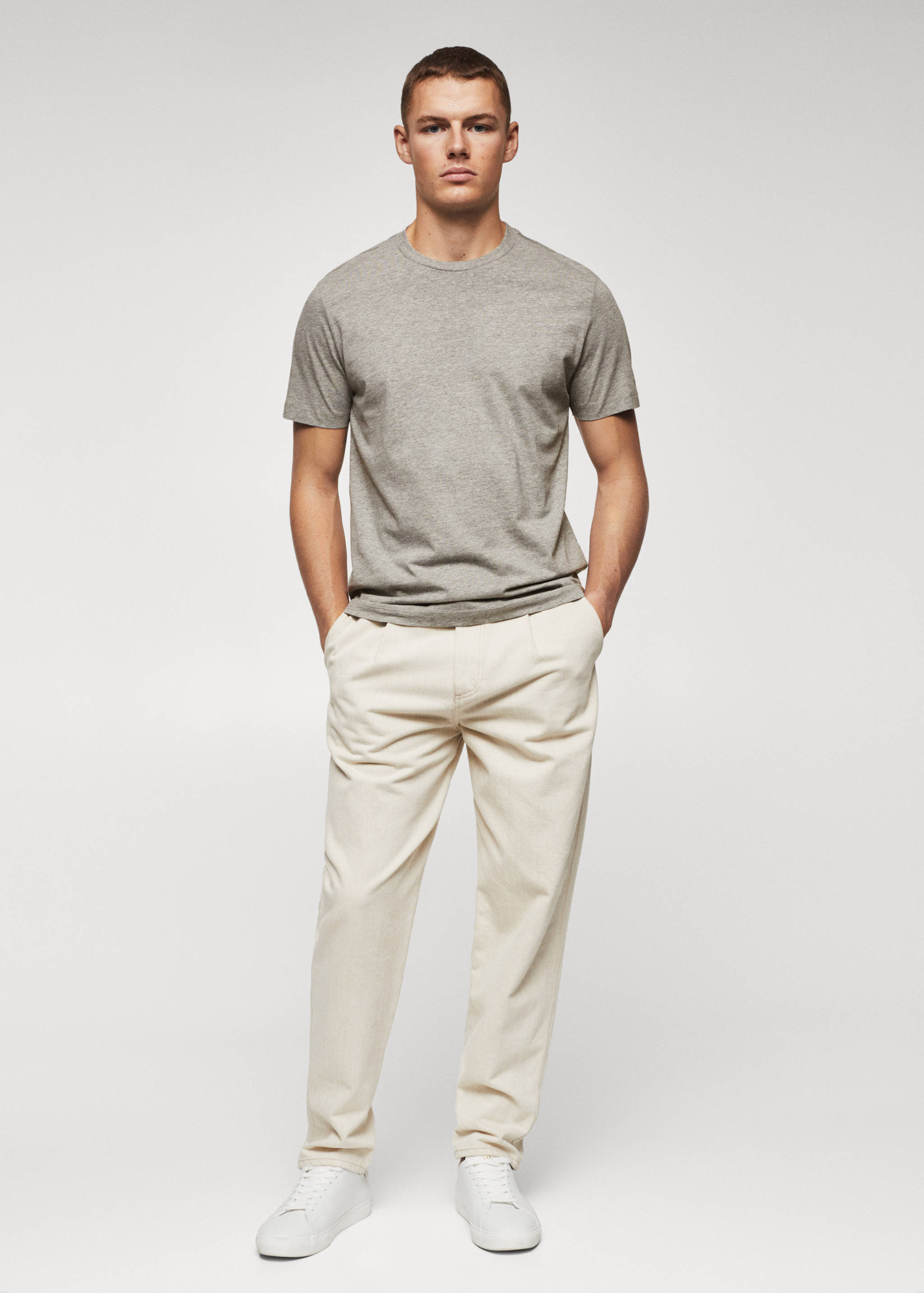 Basic lightweight cotton t-shirt - General plane
