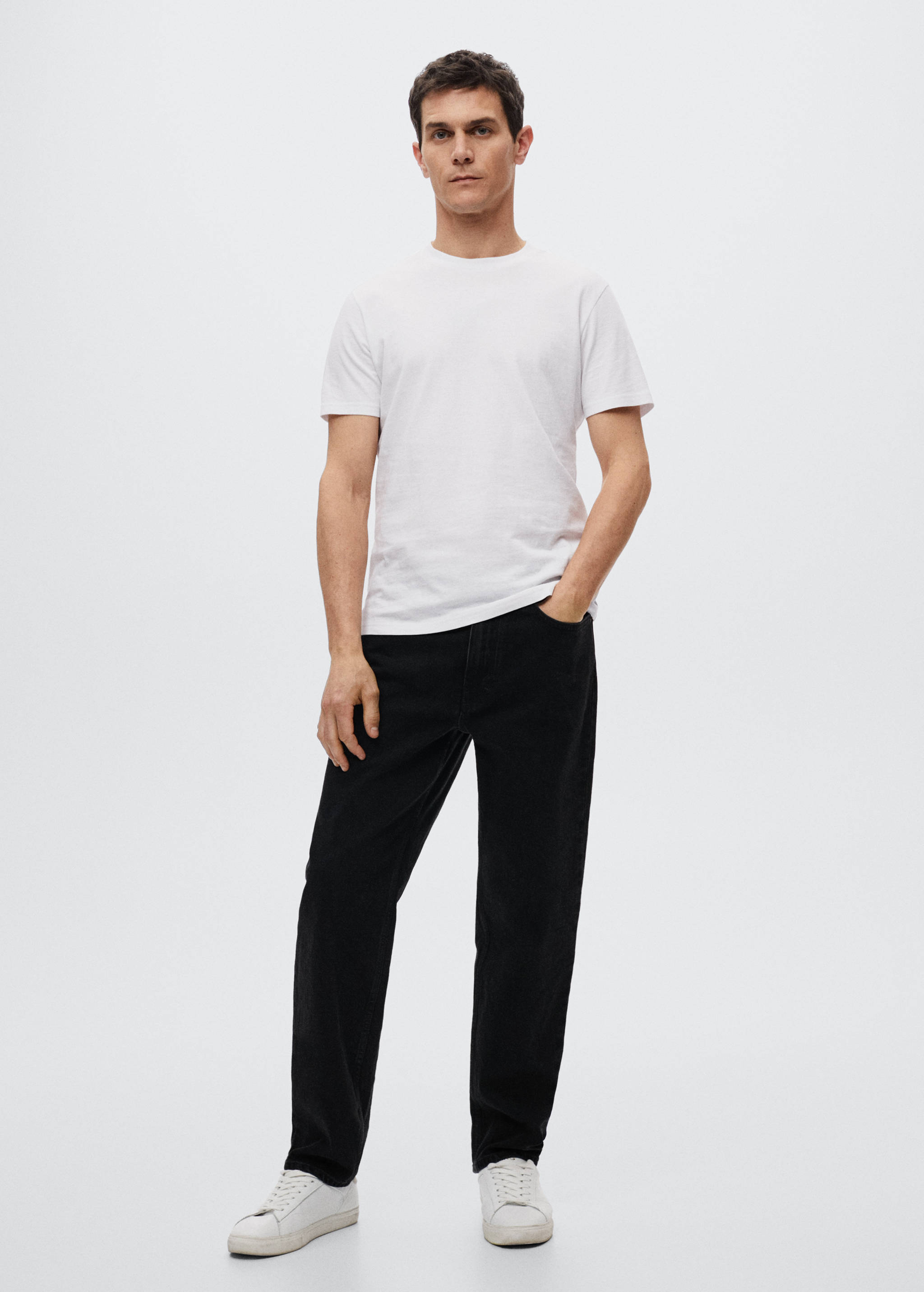 Basic lightweight cotton t-shirt - Details of the article 2