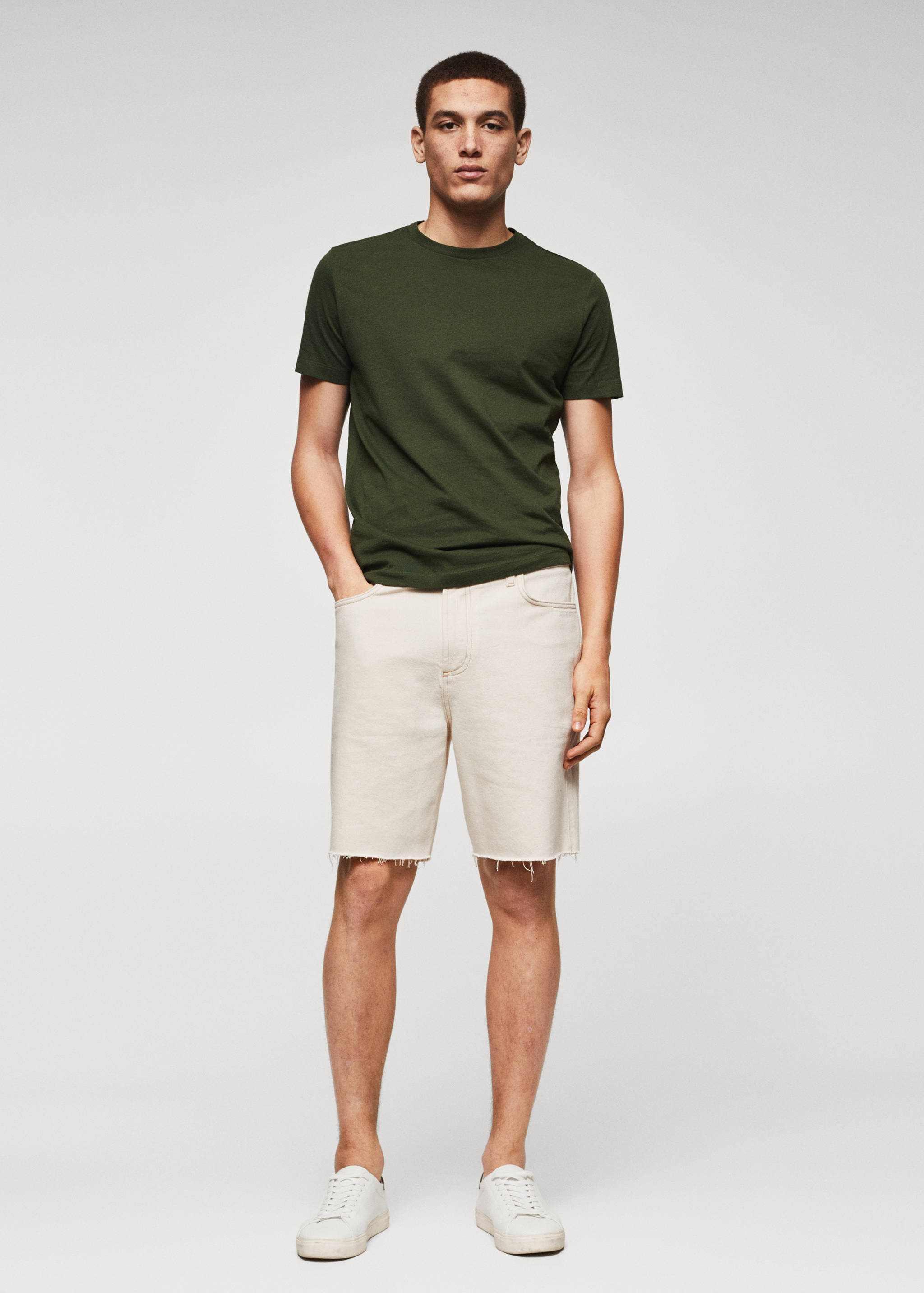 Basic lightweight cotton t-shirt - General plane