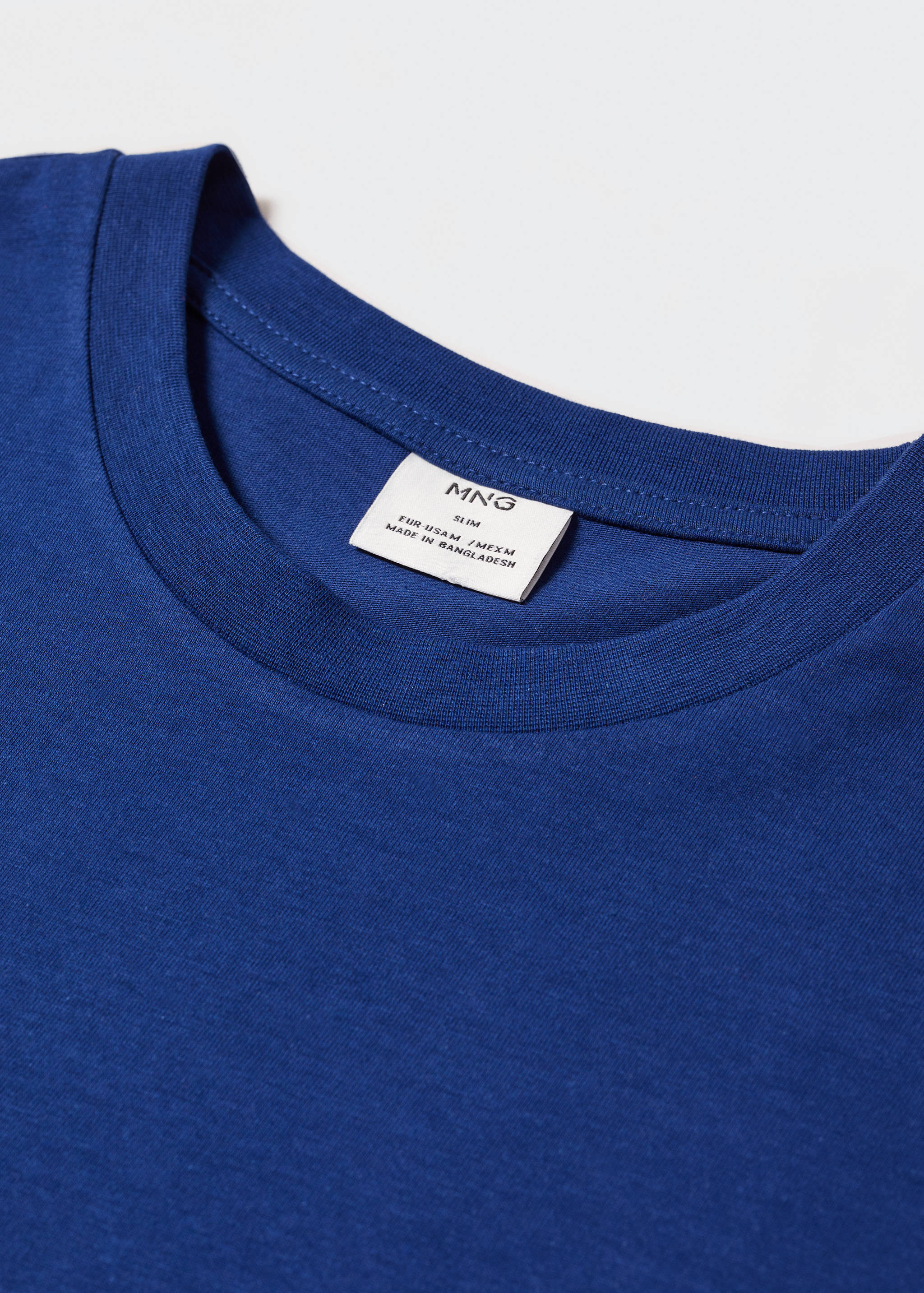 Basic lightweight cotton t-shirt - Details of the article 8