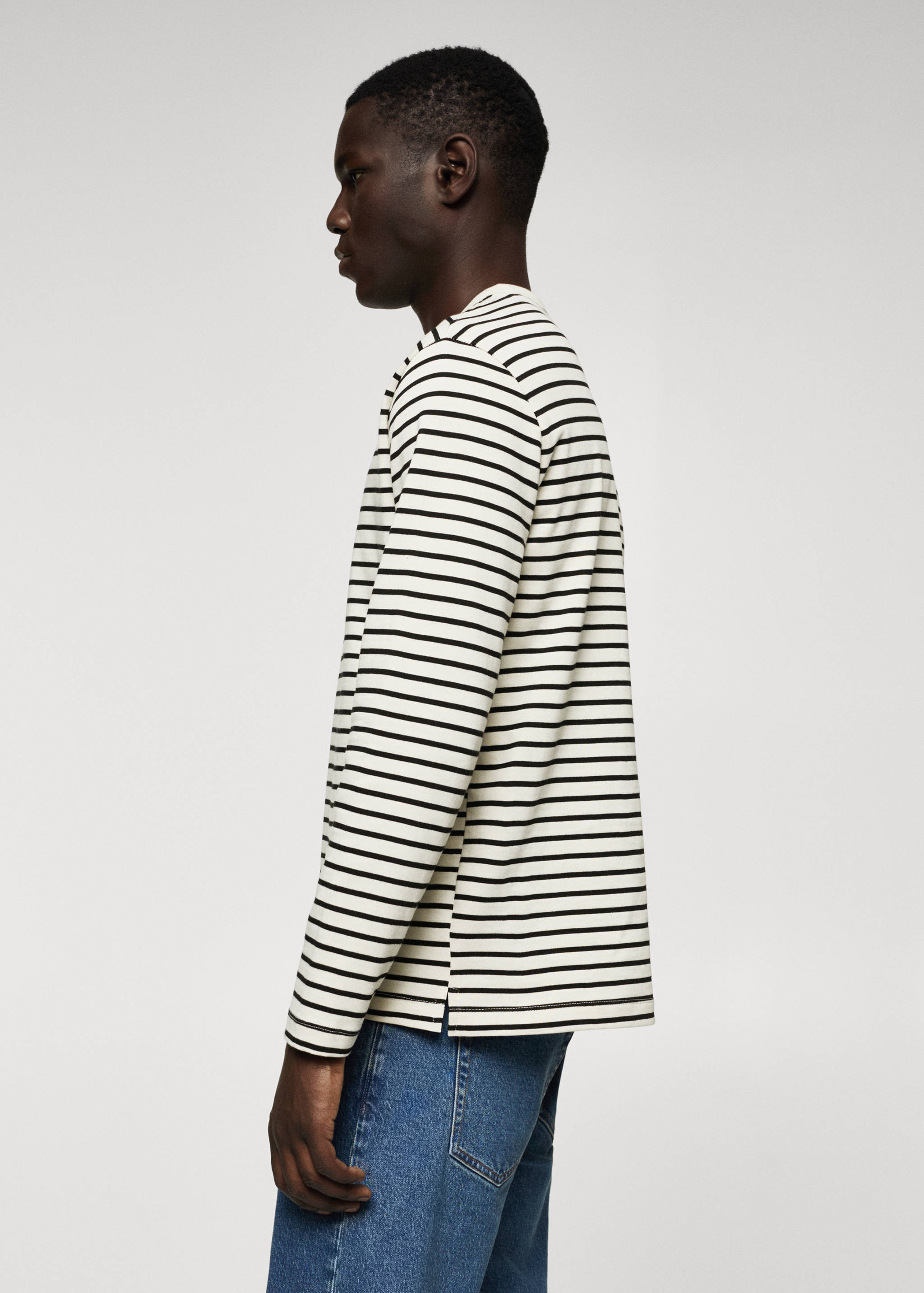Striped long sleeves t-shirt - Details of the article 6