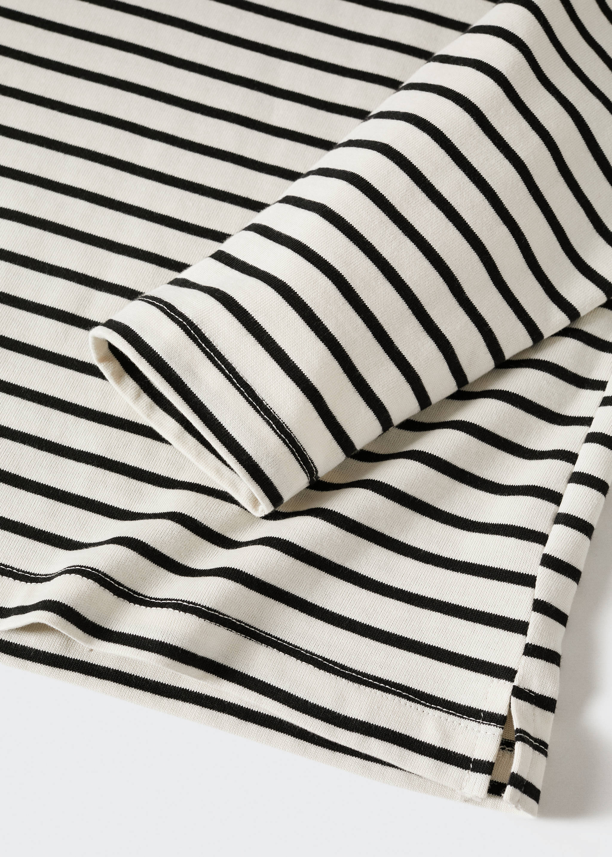 Striped long sleeves t-shirt - Details of the article 8