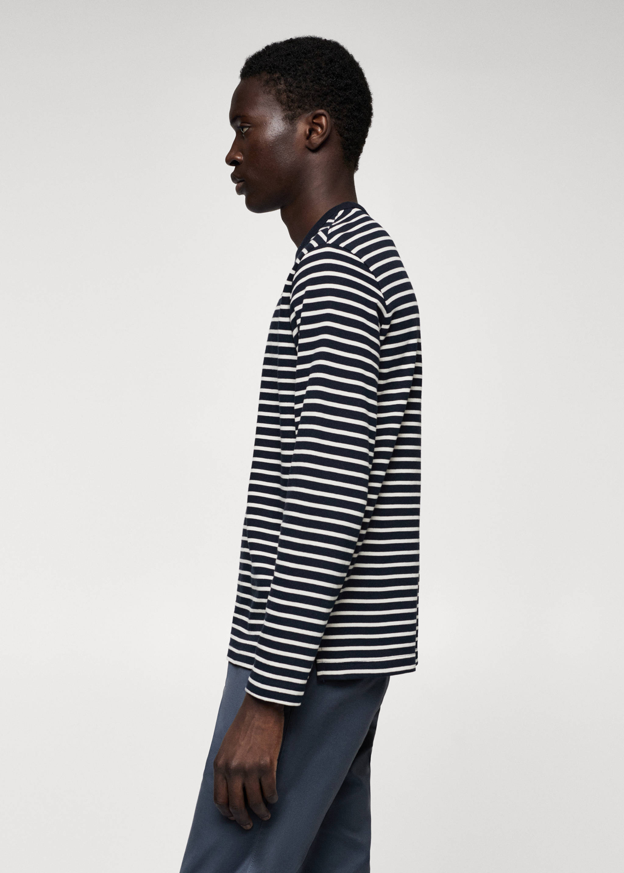Striped long sleeves t-shirt - Details of the article 6