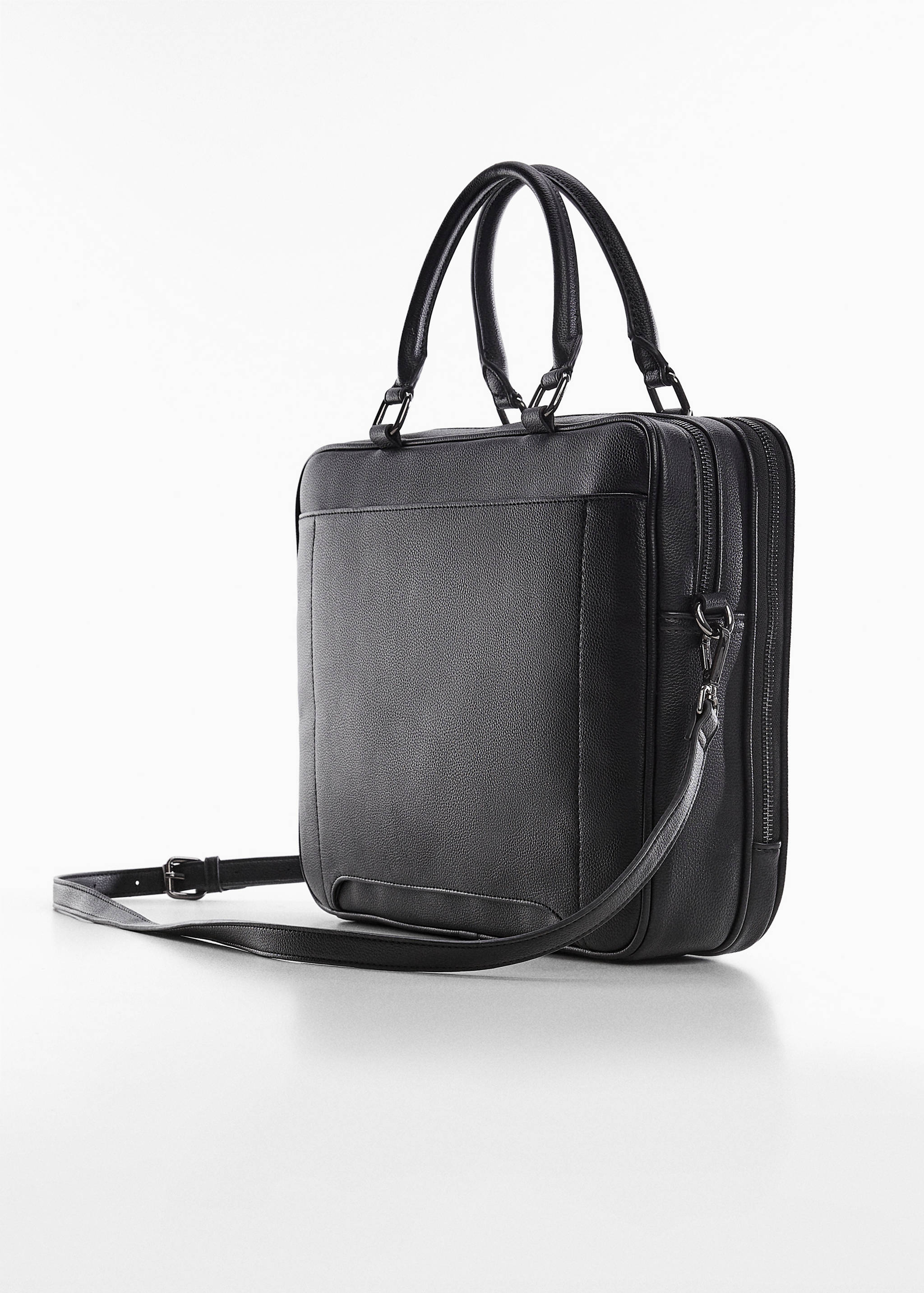 Leather-effect briefcase - Details of the article 2