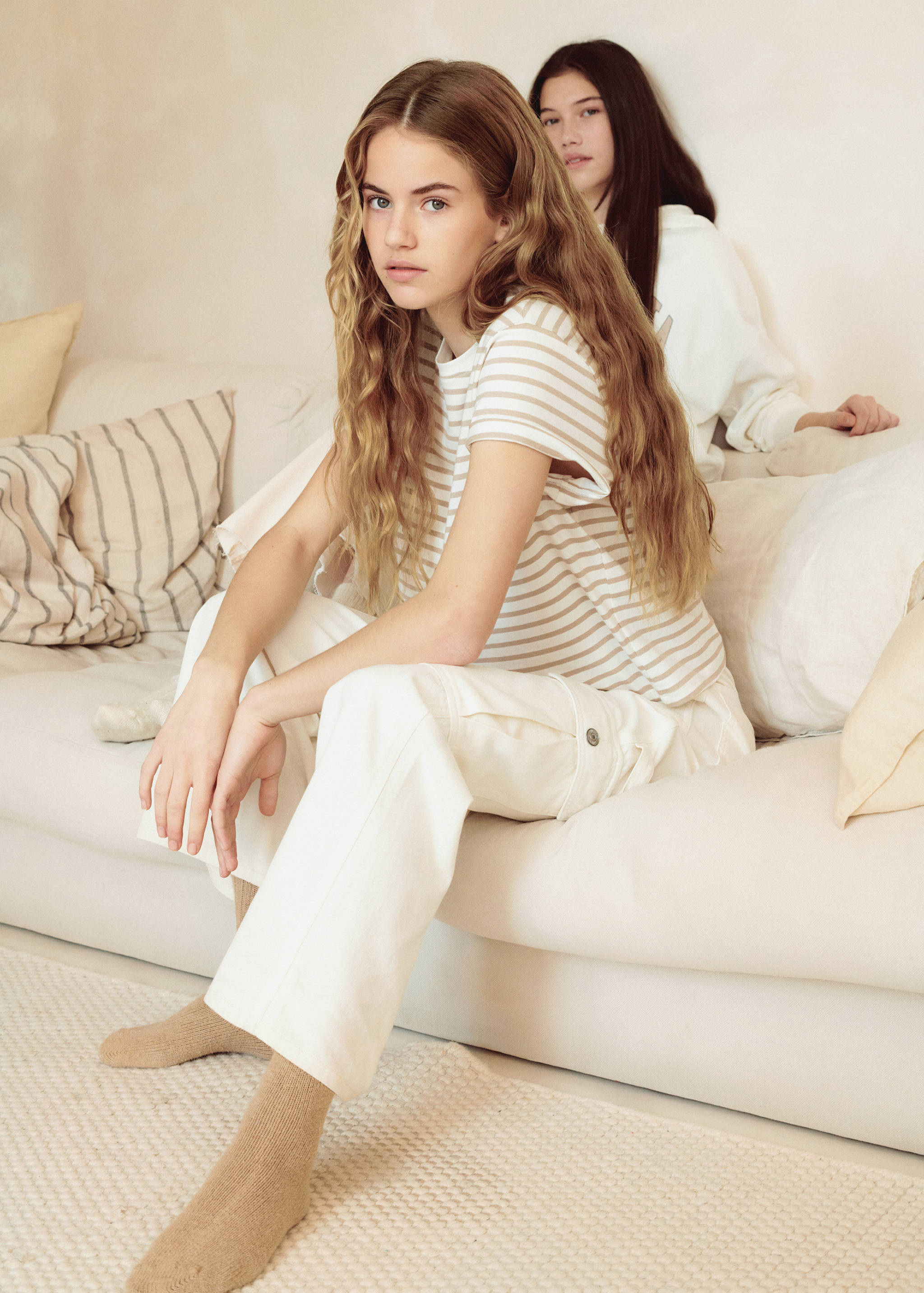 Striped short-sleeved t-shirt - Details of the article 5