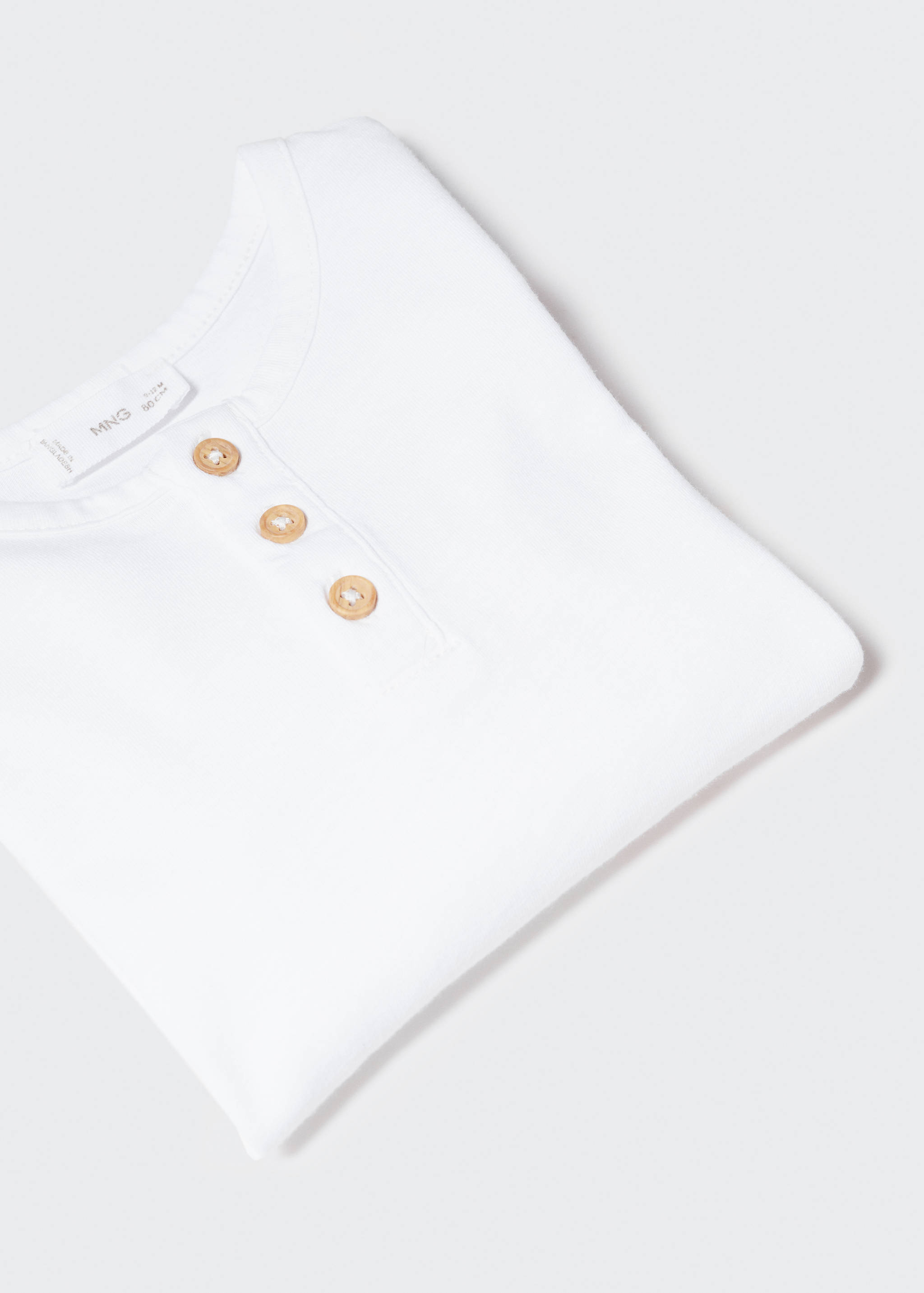 Buttoned long sleeve t-shirt - Details of the article 8