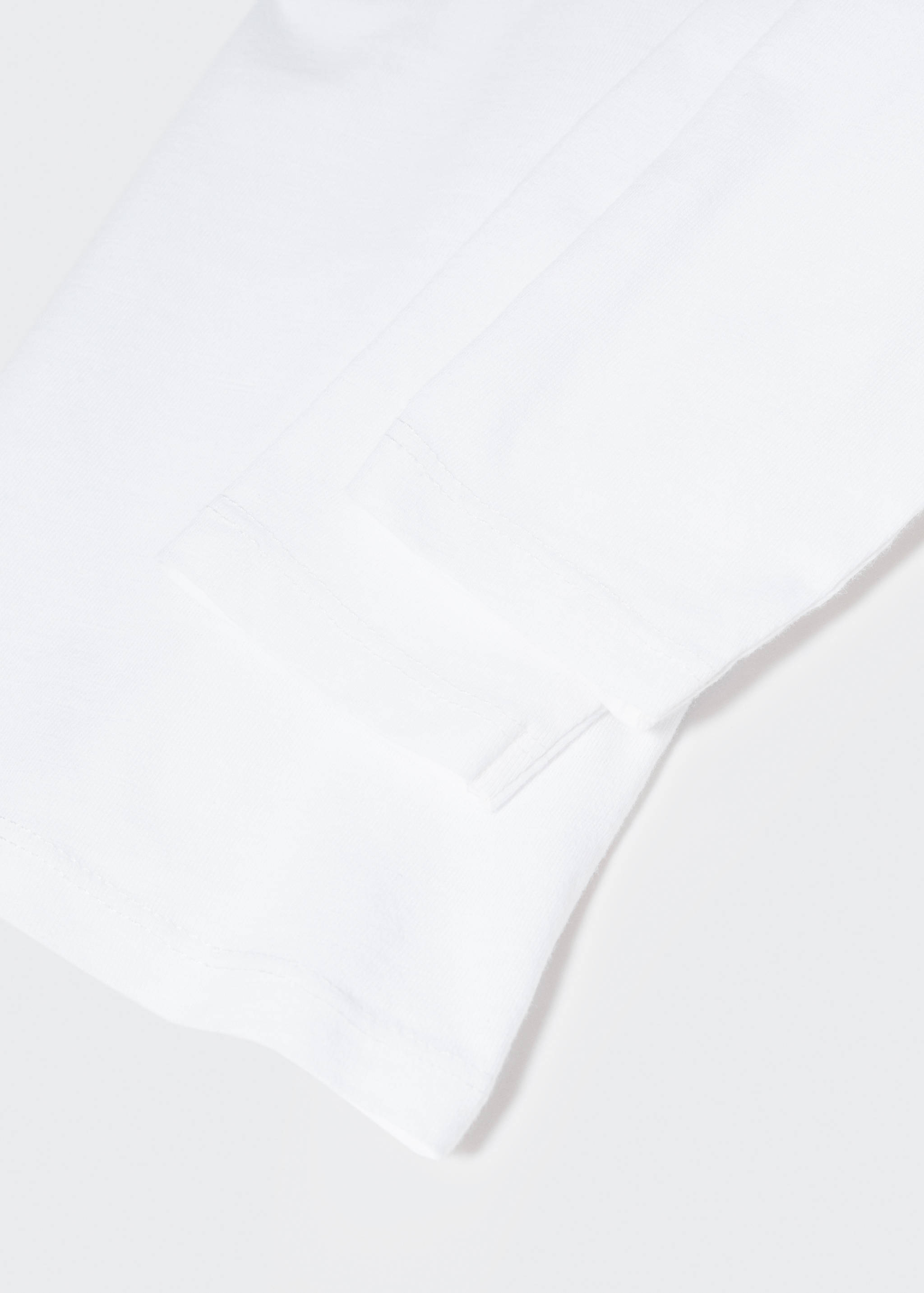 Buttoned long sleeve t-shirt - Details of the article 0