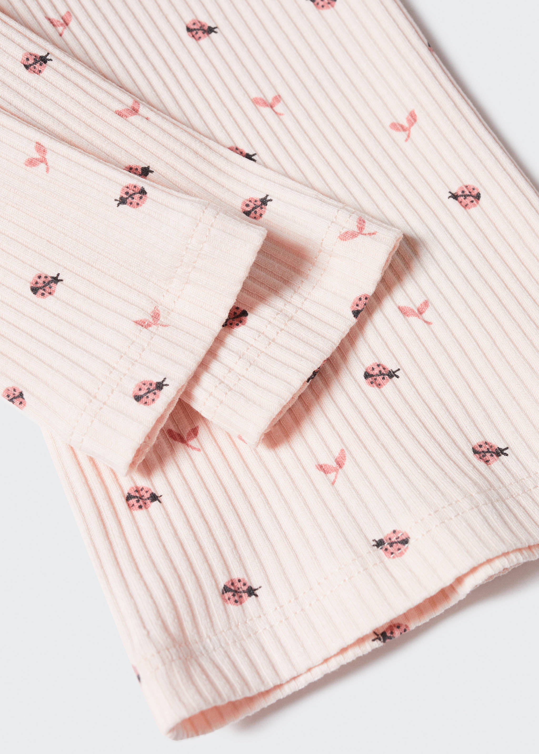 Ribbed long-sleeved t-shirt - Details of the article 8